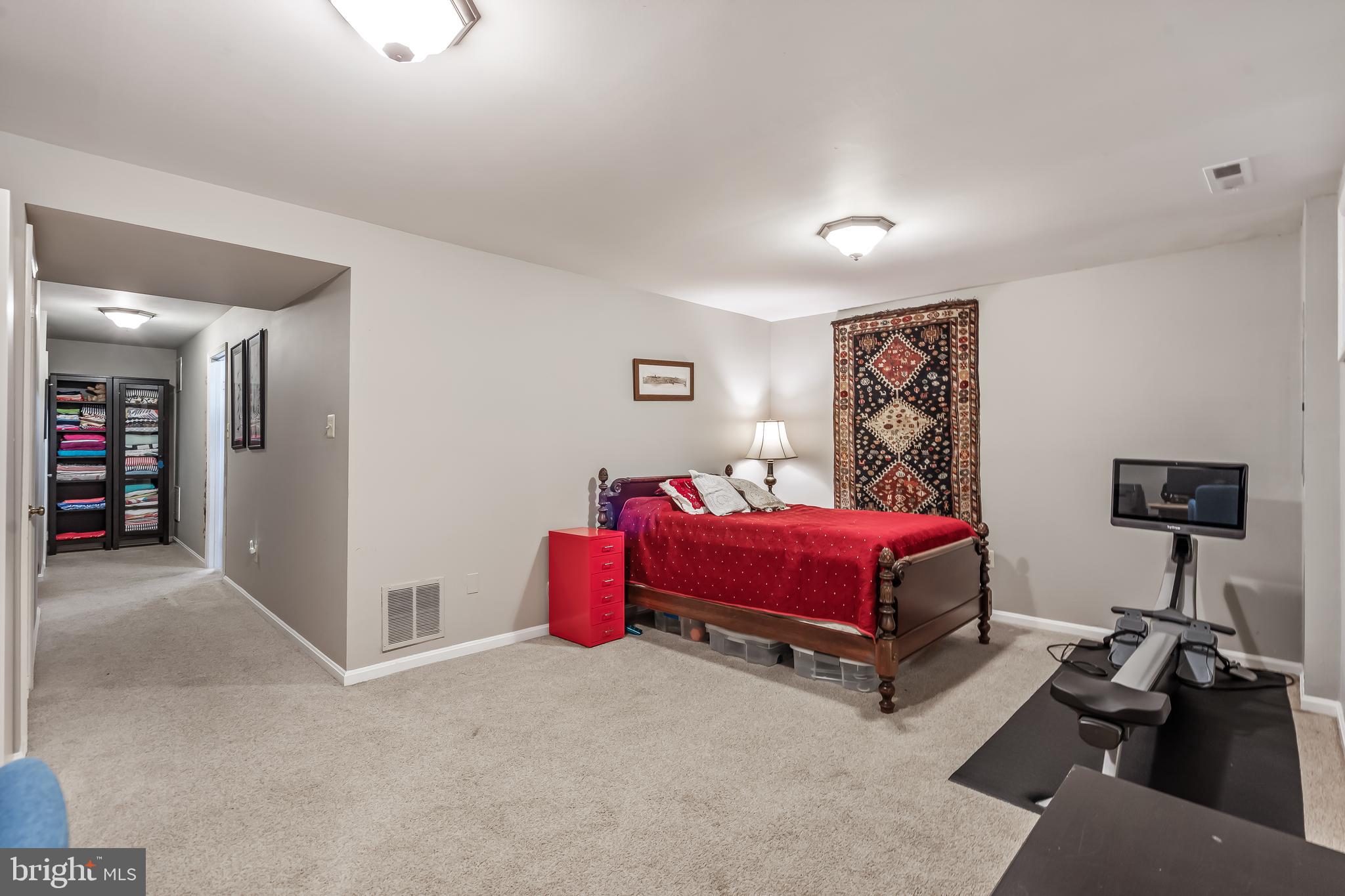 STONELEIGH - Residential Lease