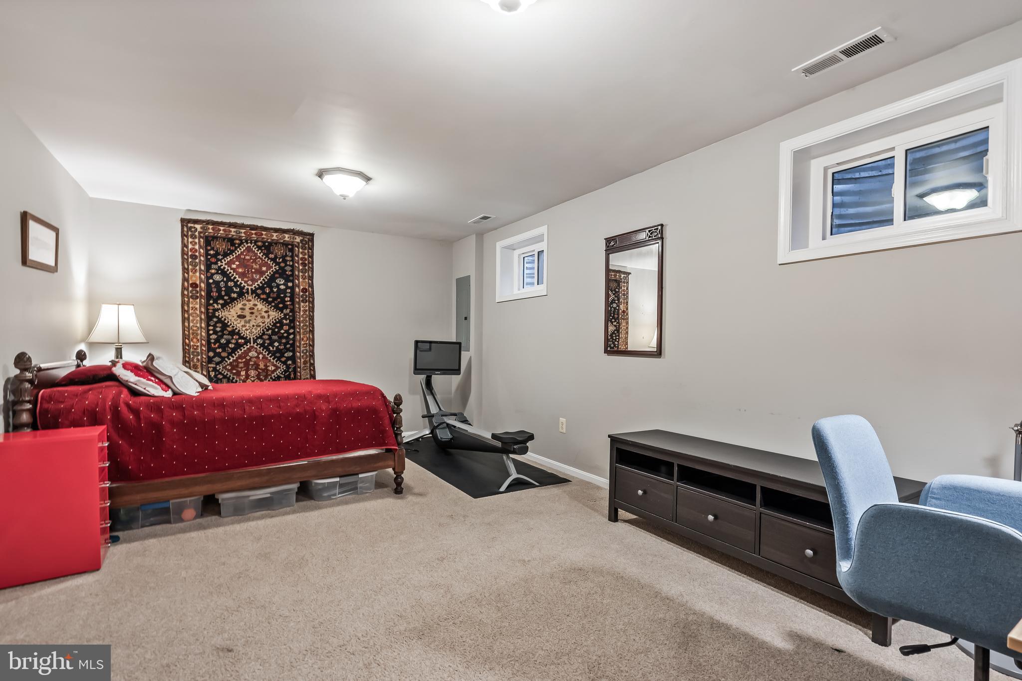 STONELEIGH - Residential Lease