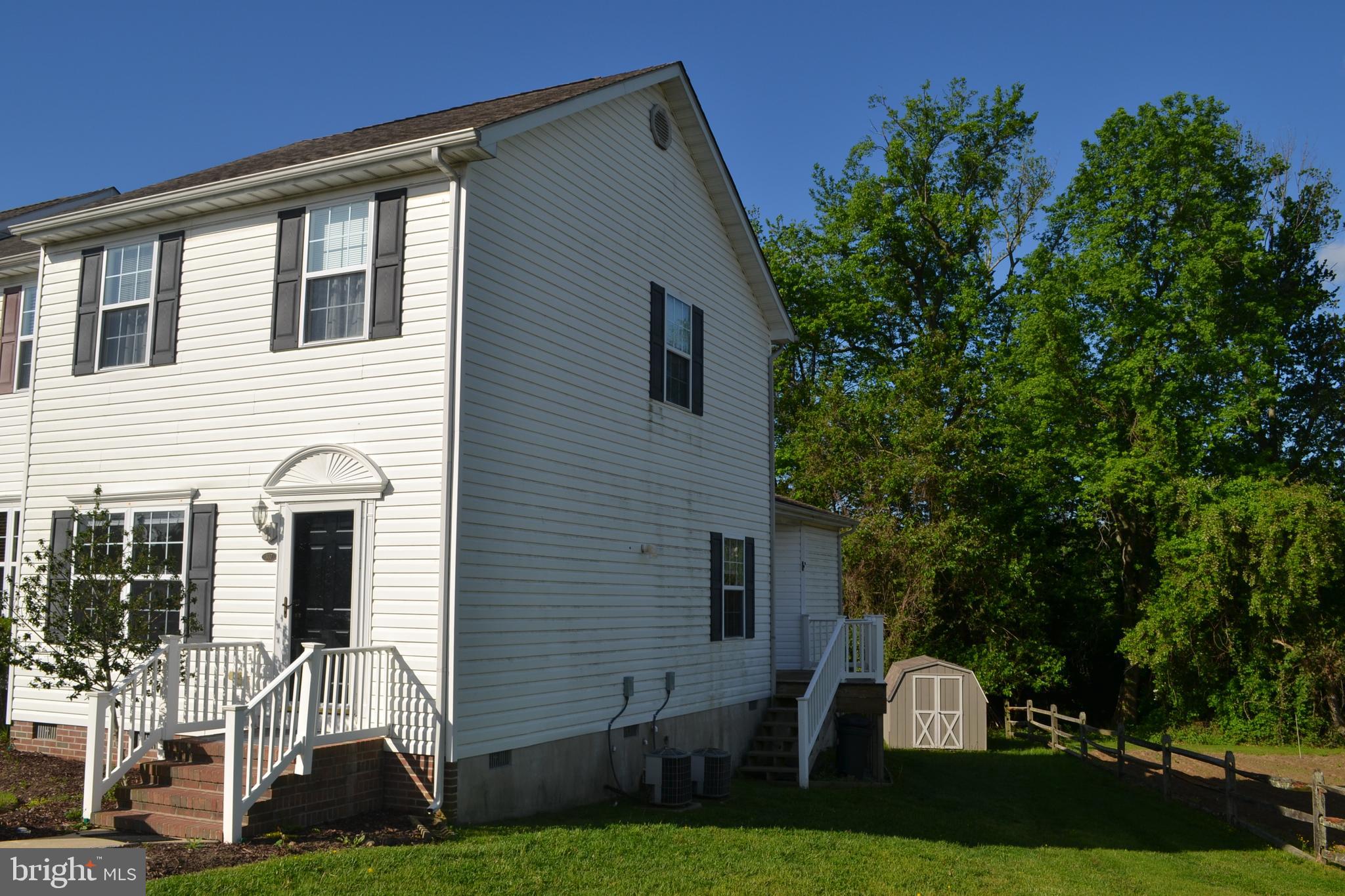 WAYLANDS - Residential Lease