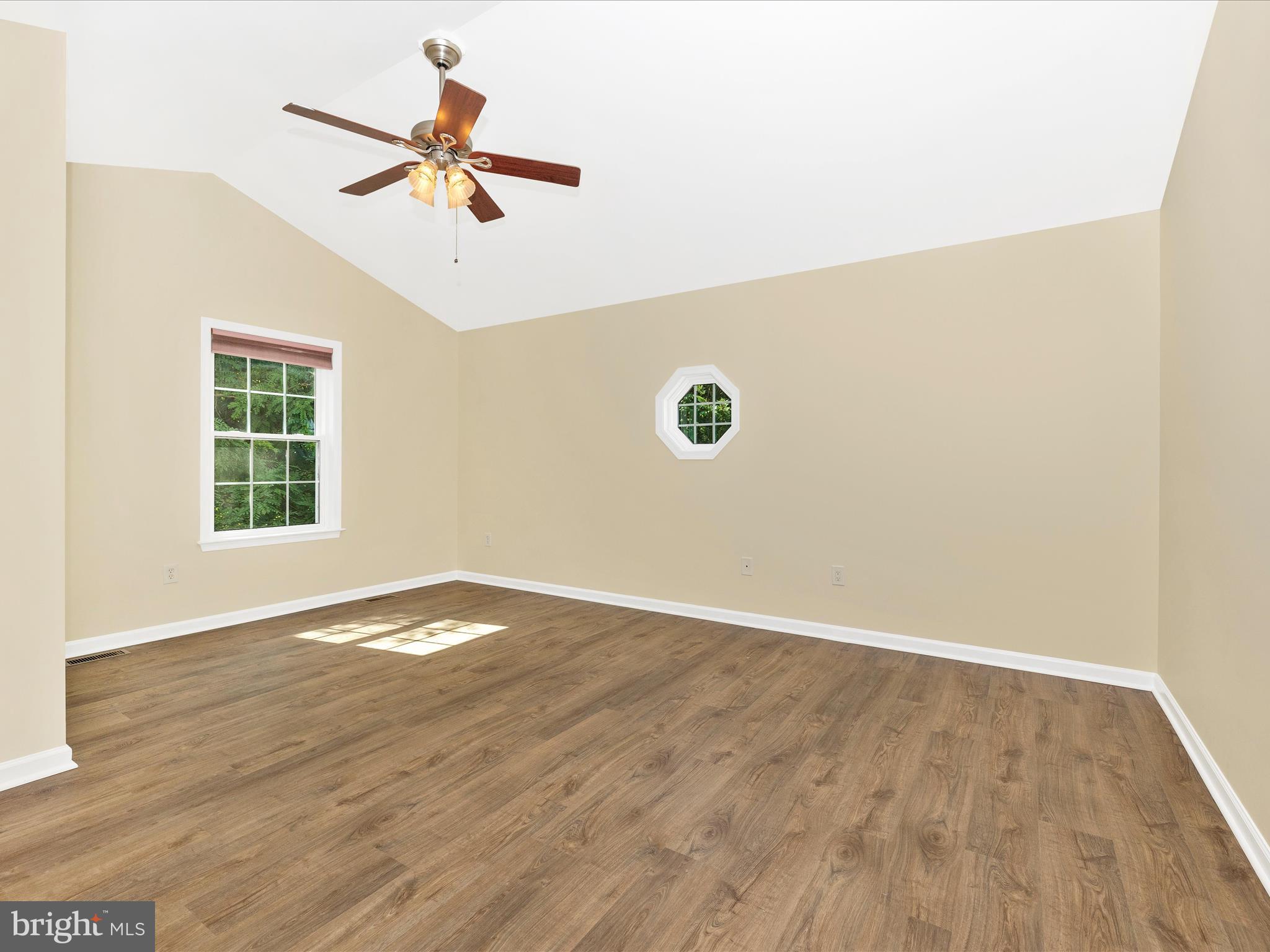 BRUNSWICK - Residential