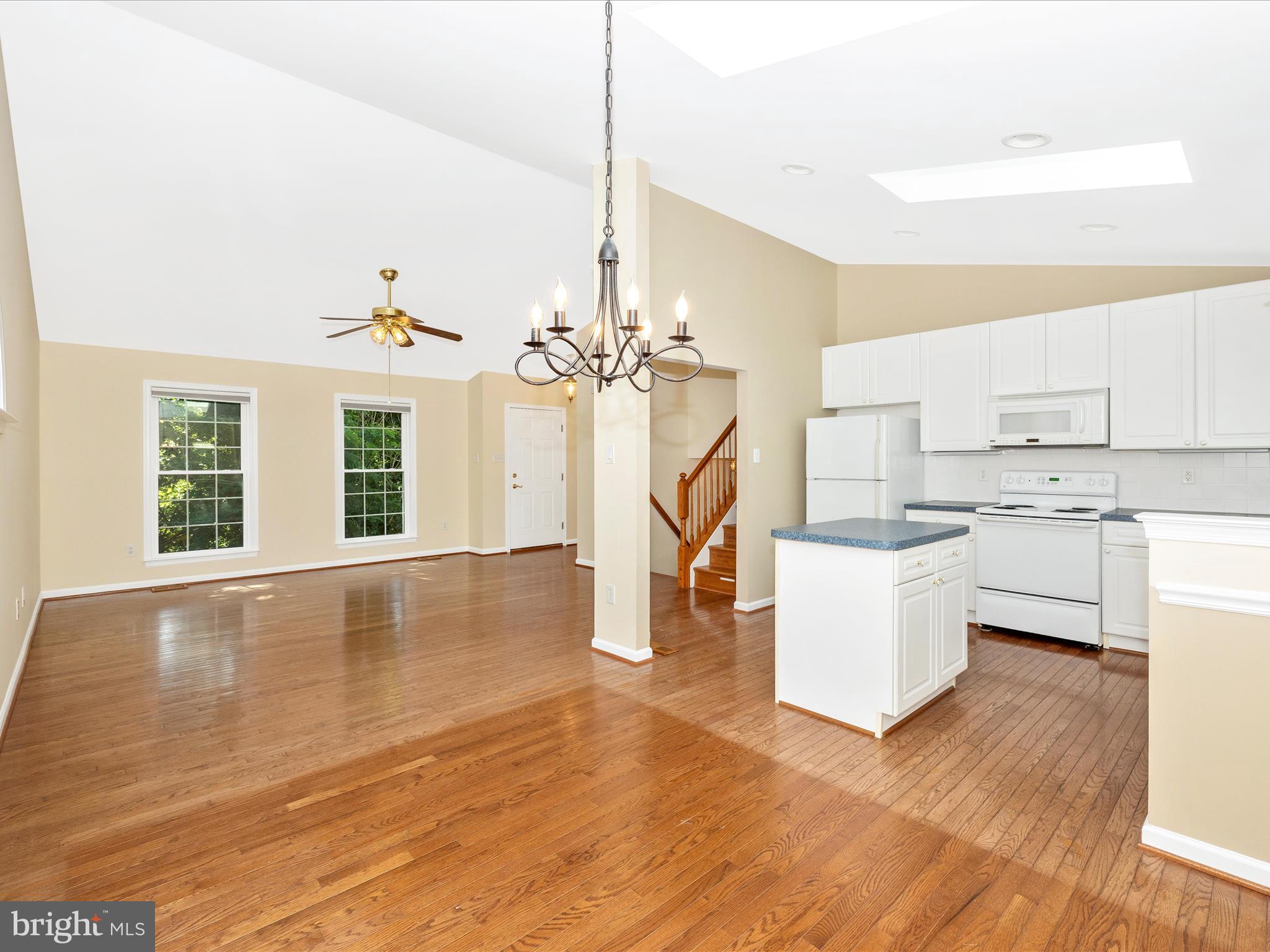 BRUNSWICK - Residential