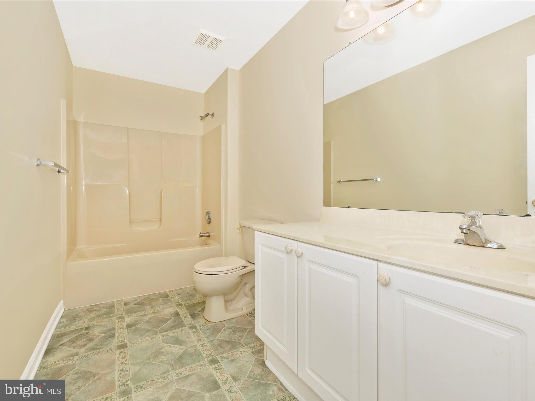 BRUNSWICK - Residential