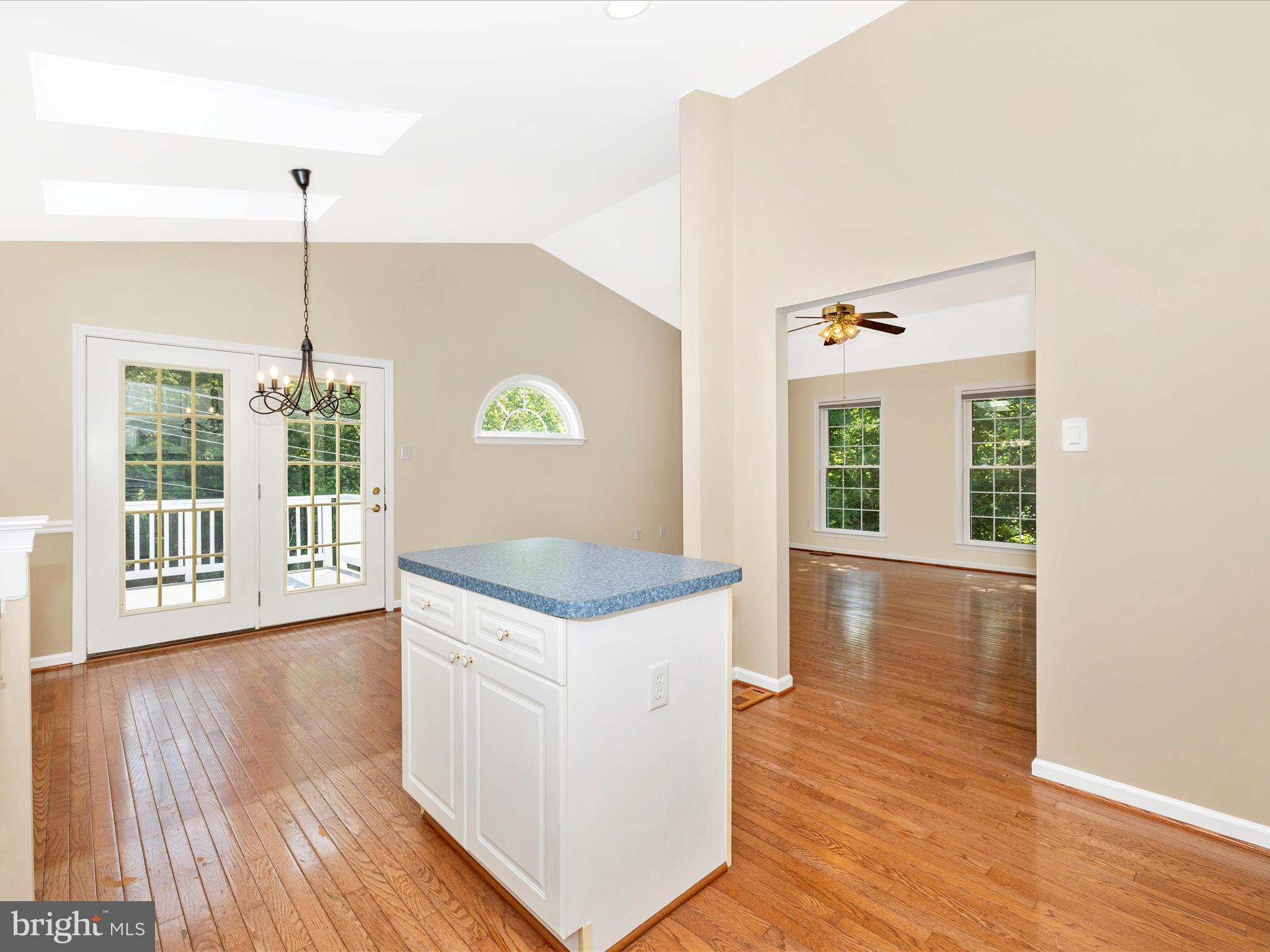 BRUNSWICK - Residential