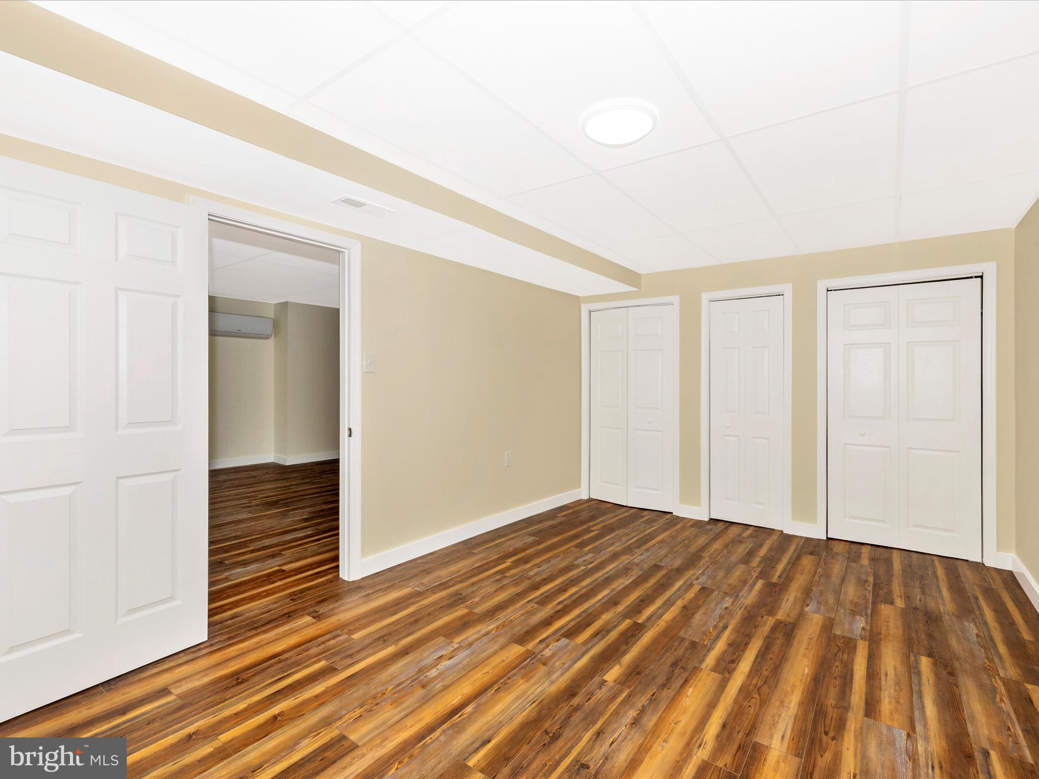 BRUNSWICK - Residential