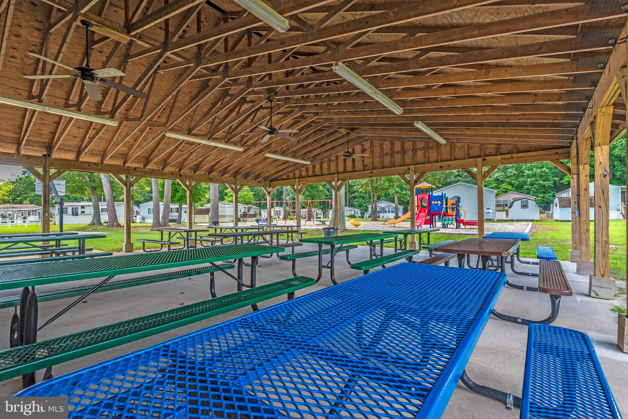 WHITE HORSE PARK II - Residential