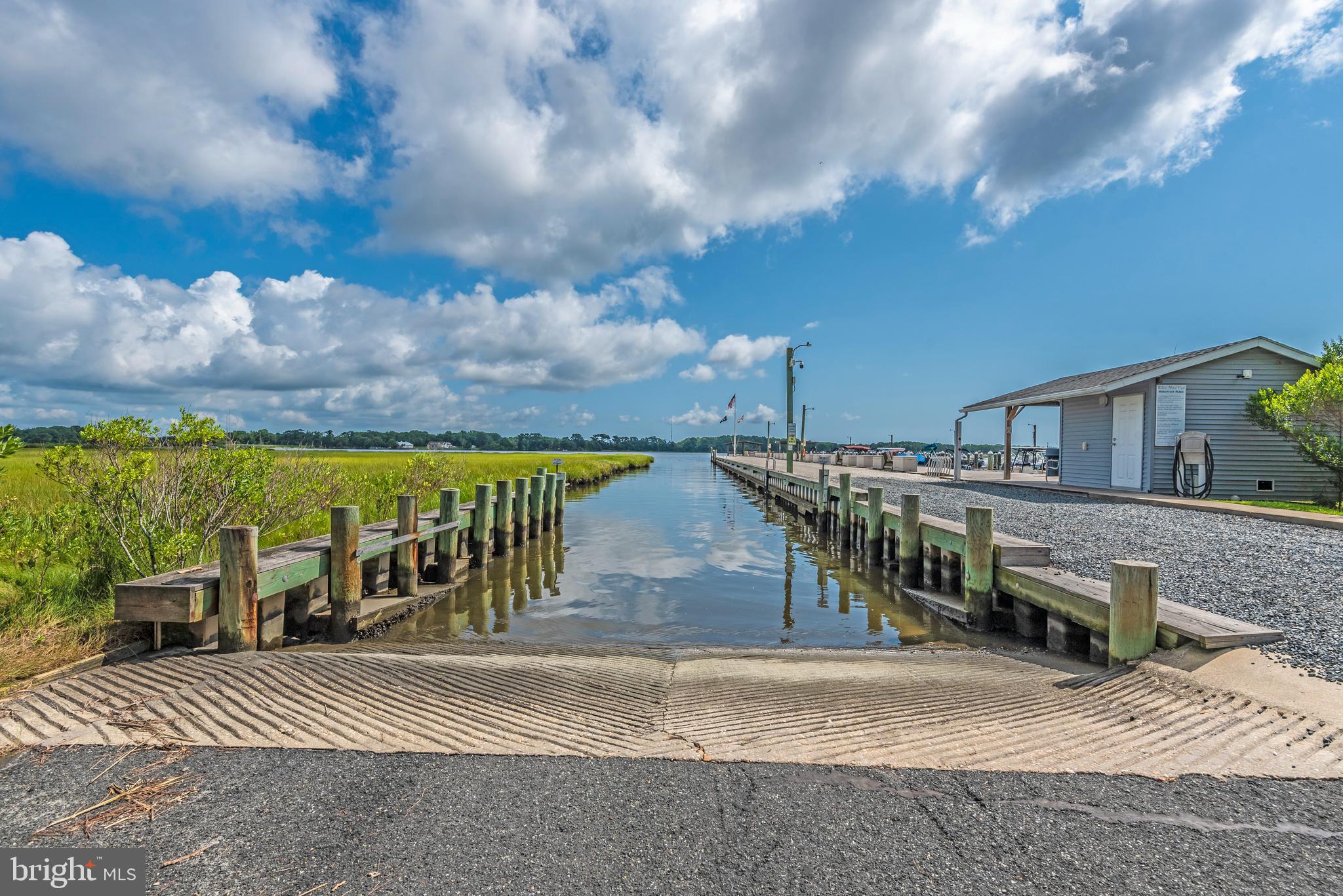 WHITE HORSE PARK II - Residential