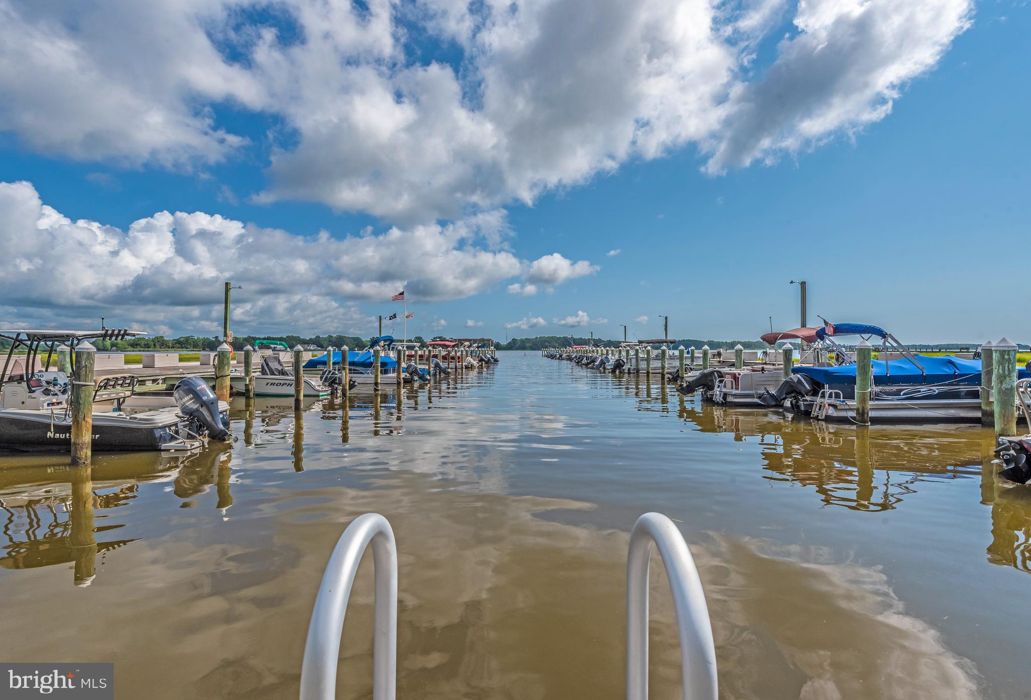 WHITE HORSE PARK II - Residential