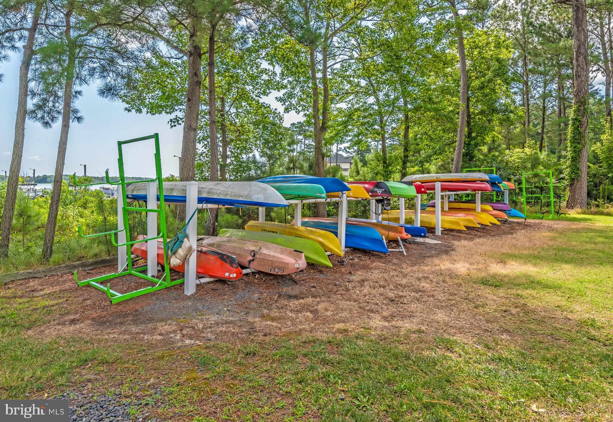 WHITE HORSE PARK II - Residential