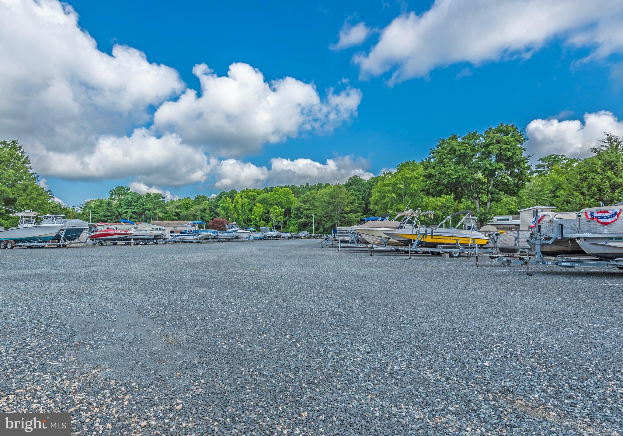 WHITE HORSE PARK II - Residential