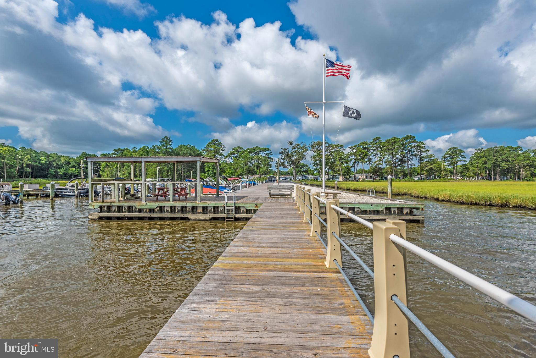 WHITE HORSE PARK II - Residential