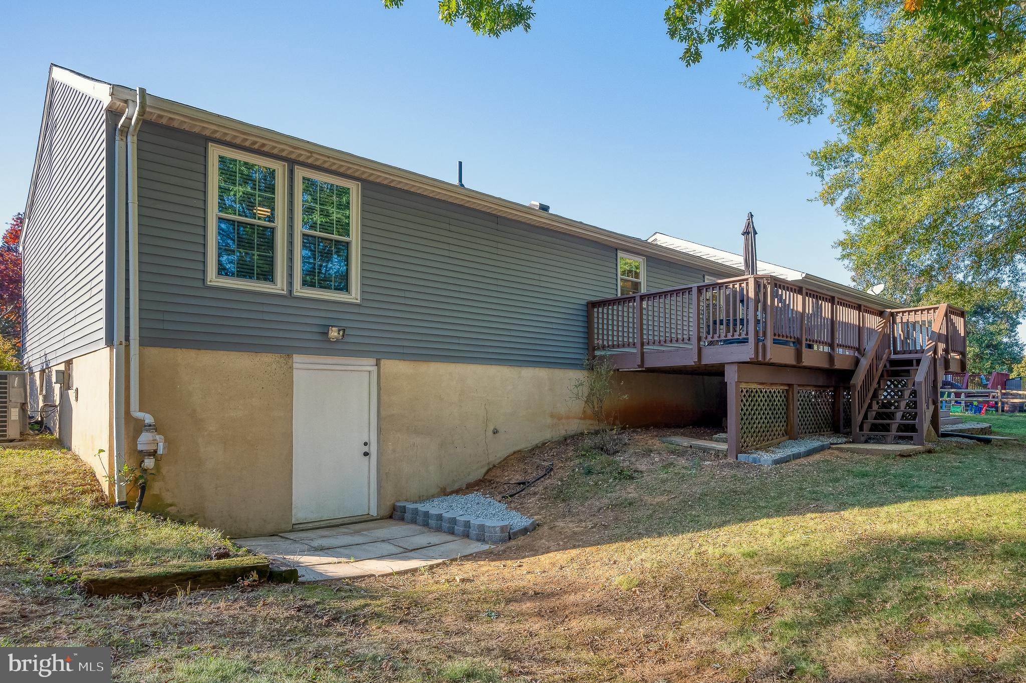 ROYAL EXCHANGE - Residential