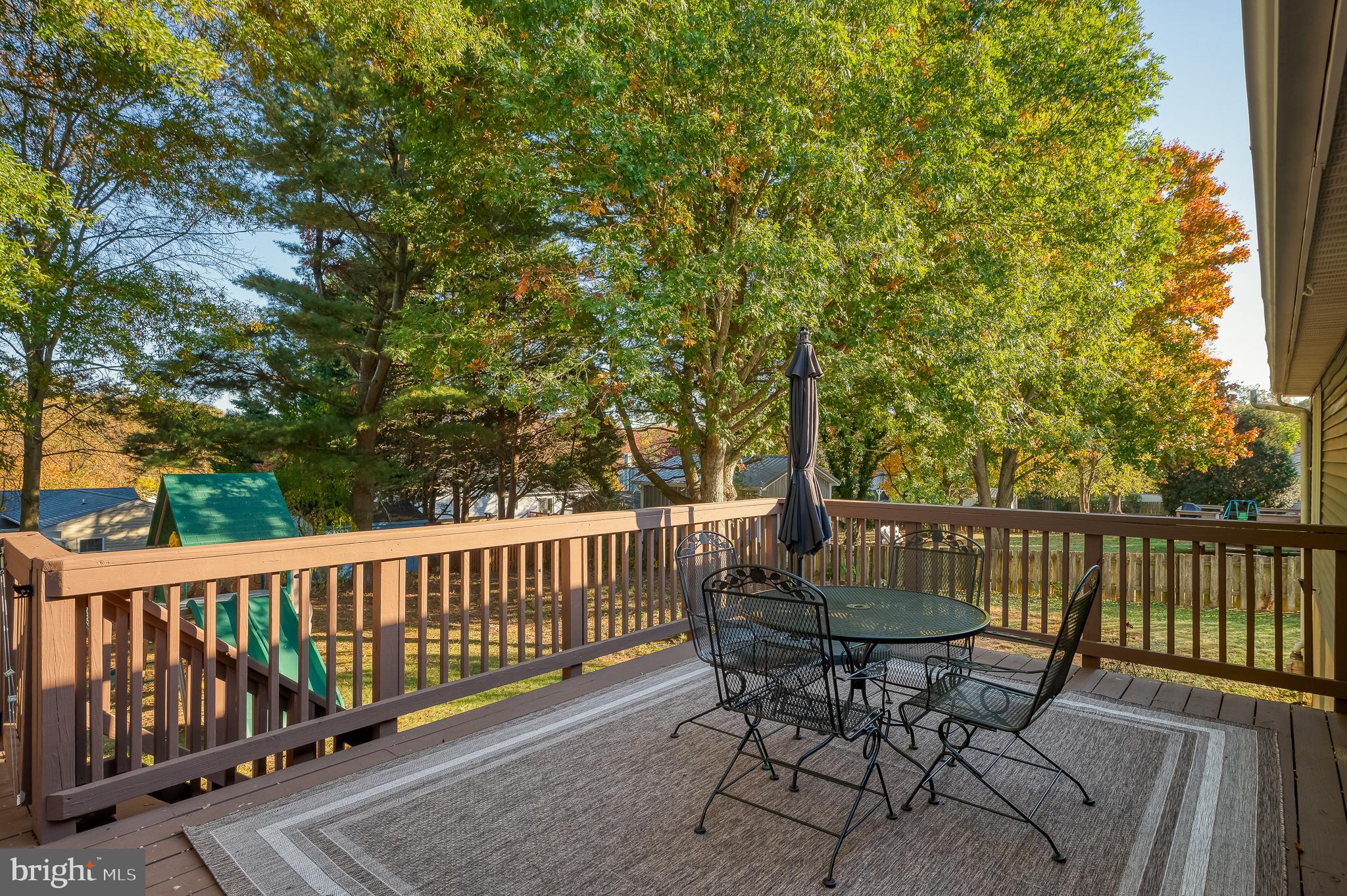 ROYAL EXCHANGE - Residential