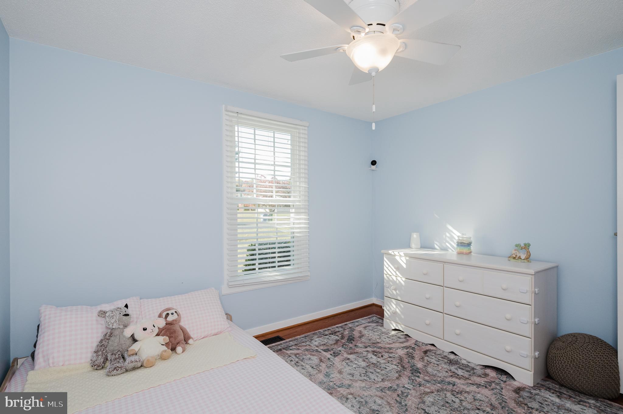 ROYAL EXCHANGE - Residential