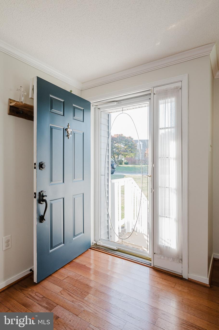 ROYAL EXCHANGE - Residential