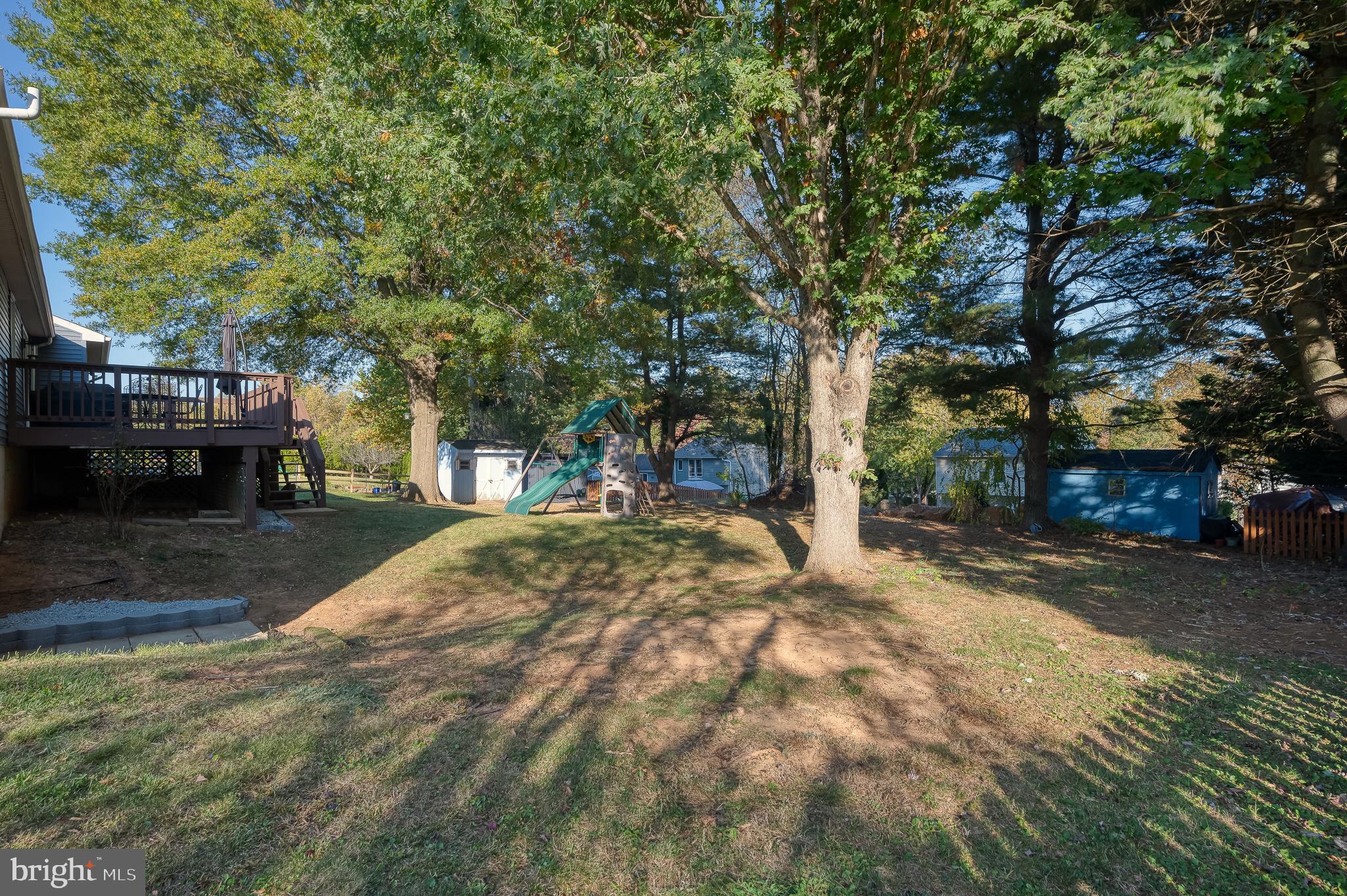 ROYAL EXCHANGE - Residential