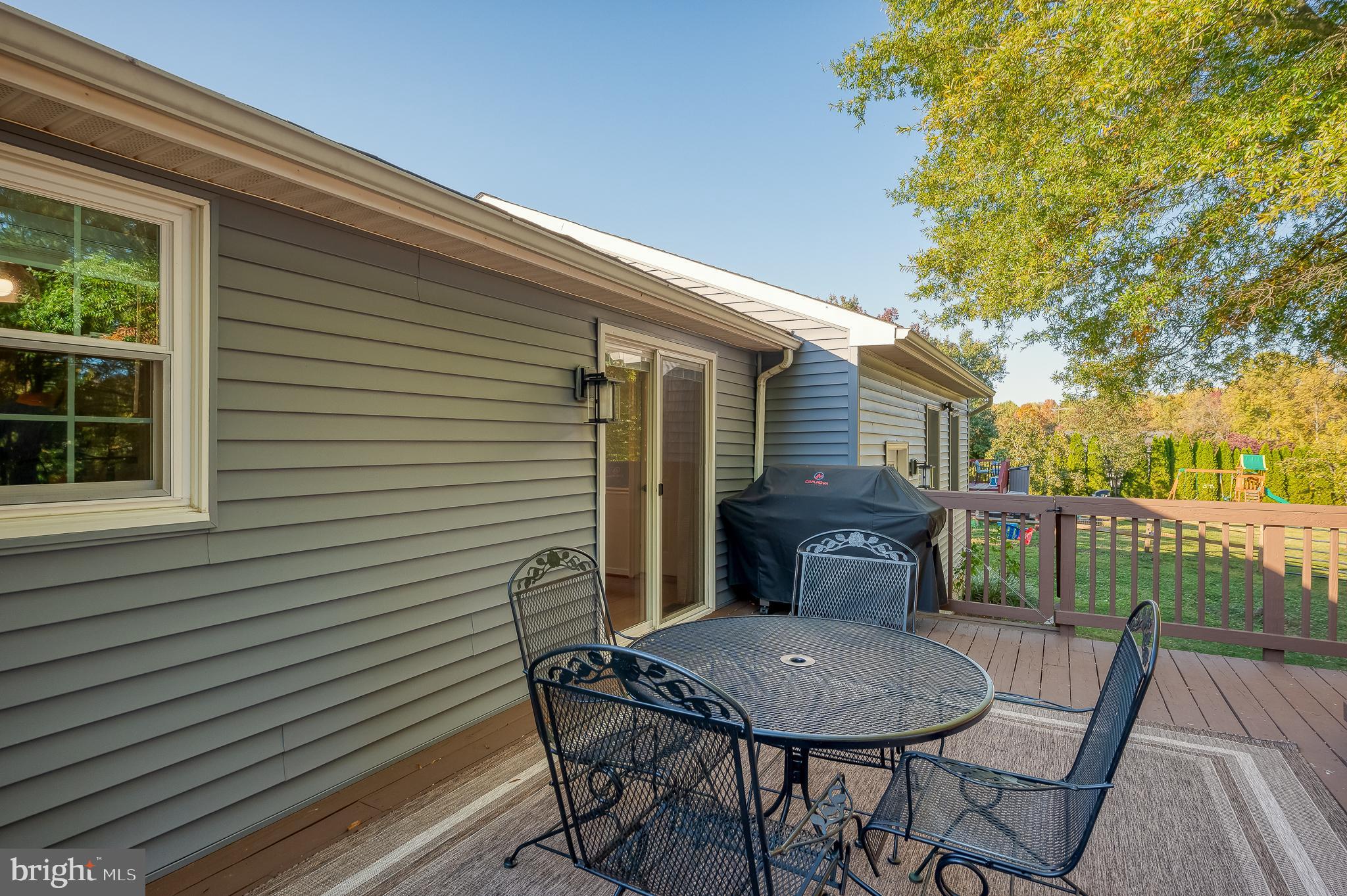 ROYAL EXCHANGE - Residential