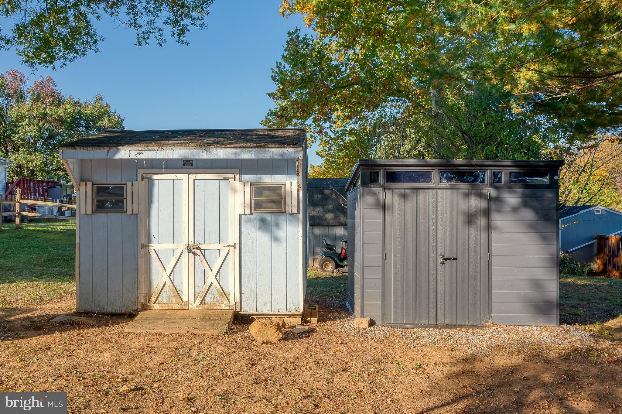 ROYAL EXCHANGE - Residential