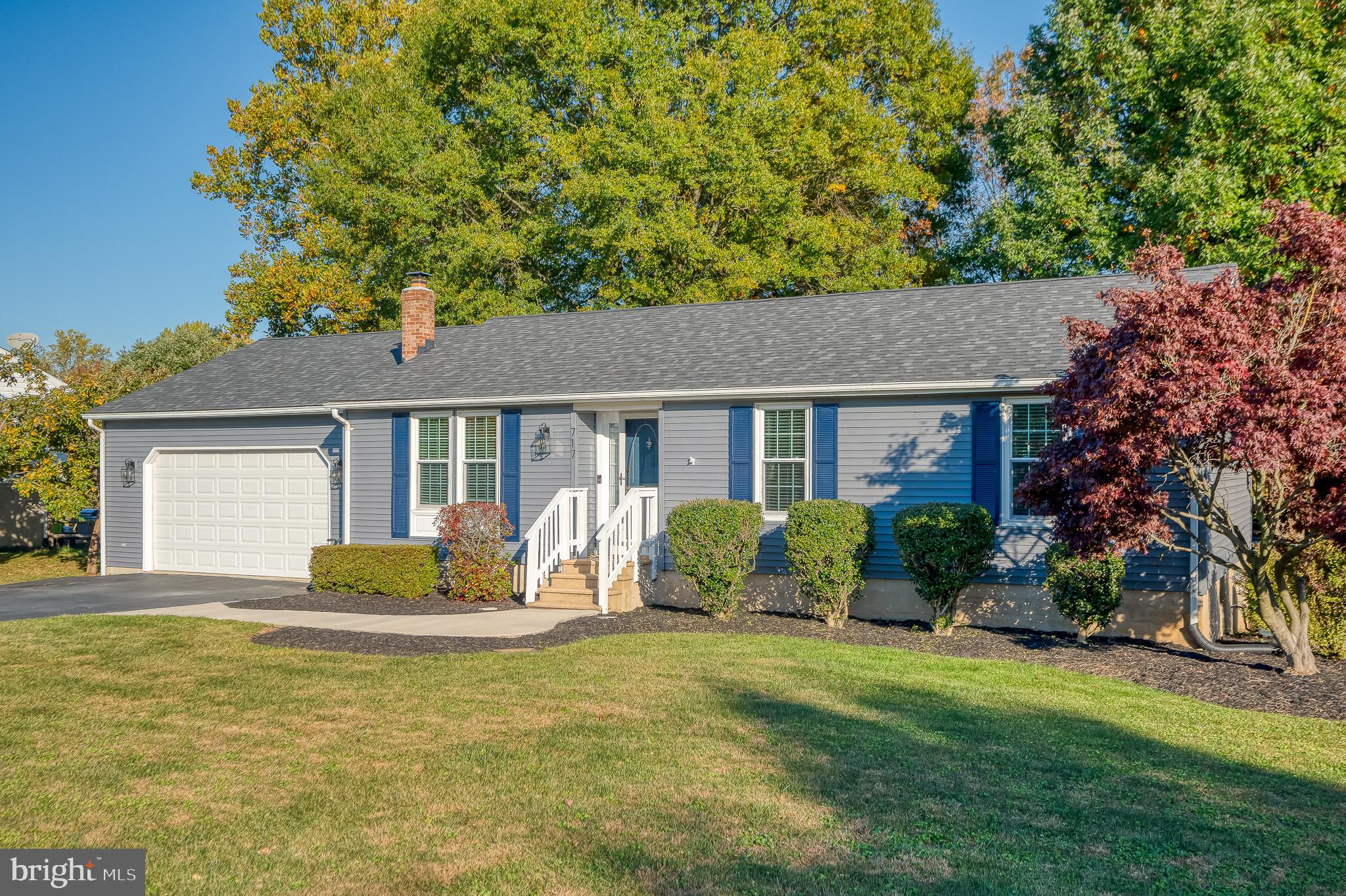 ROYAL EXCHANGE - Residential