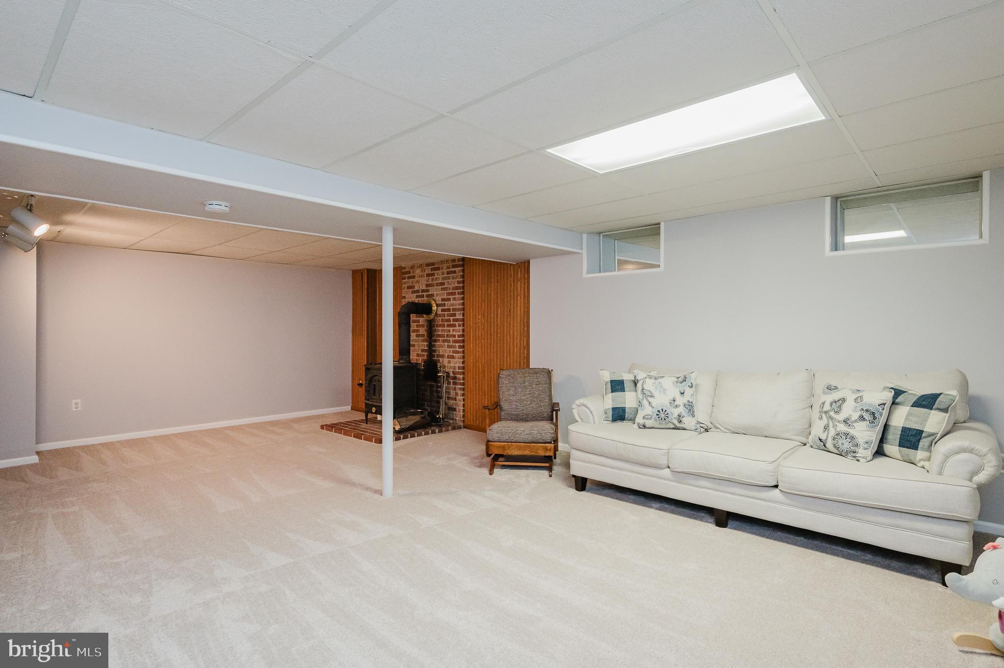 ROYAL EXCHANGE - Residential