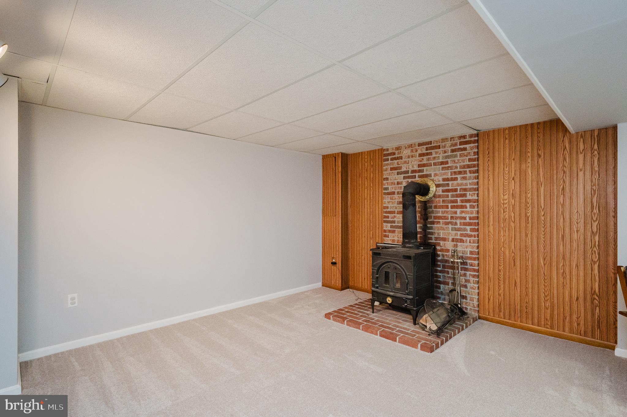 ROYAL EXCHANGE - Residential