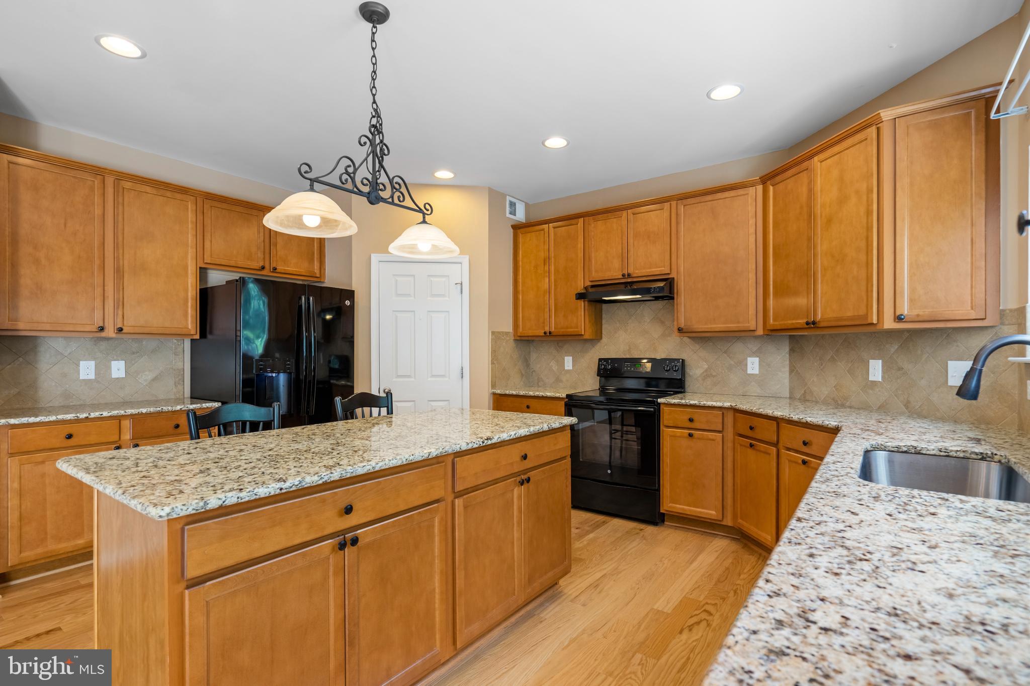 CANTER ESTATES - Residential