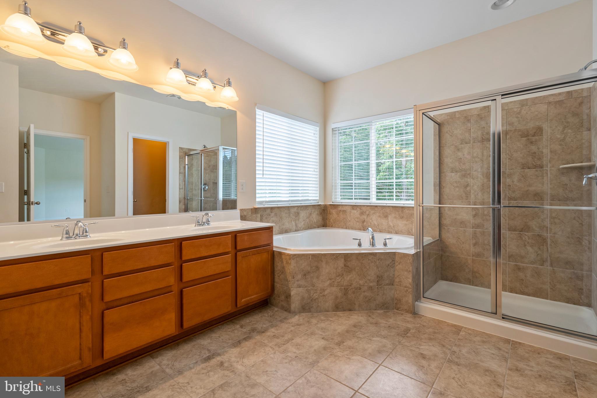 CANTER ESTATES - Residential