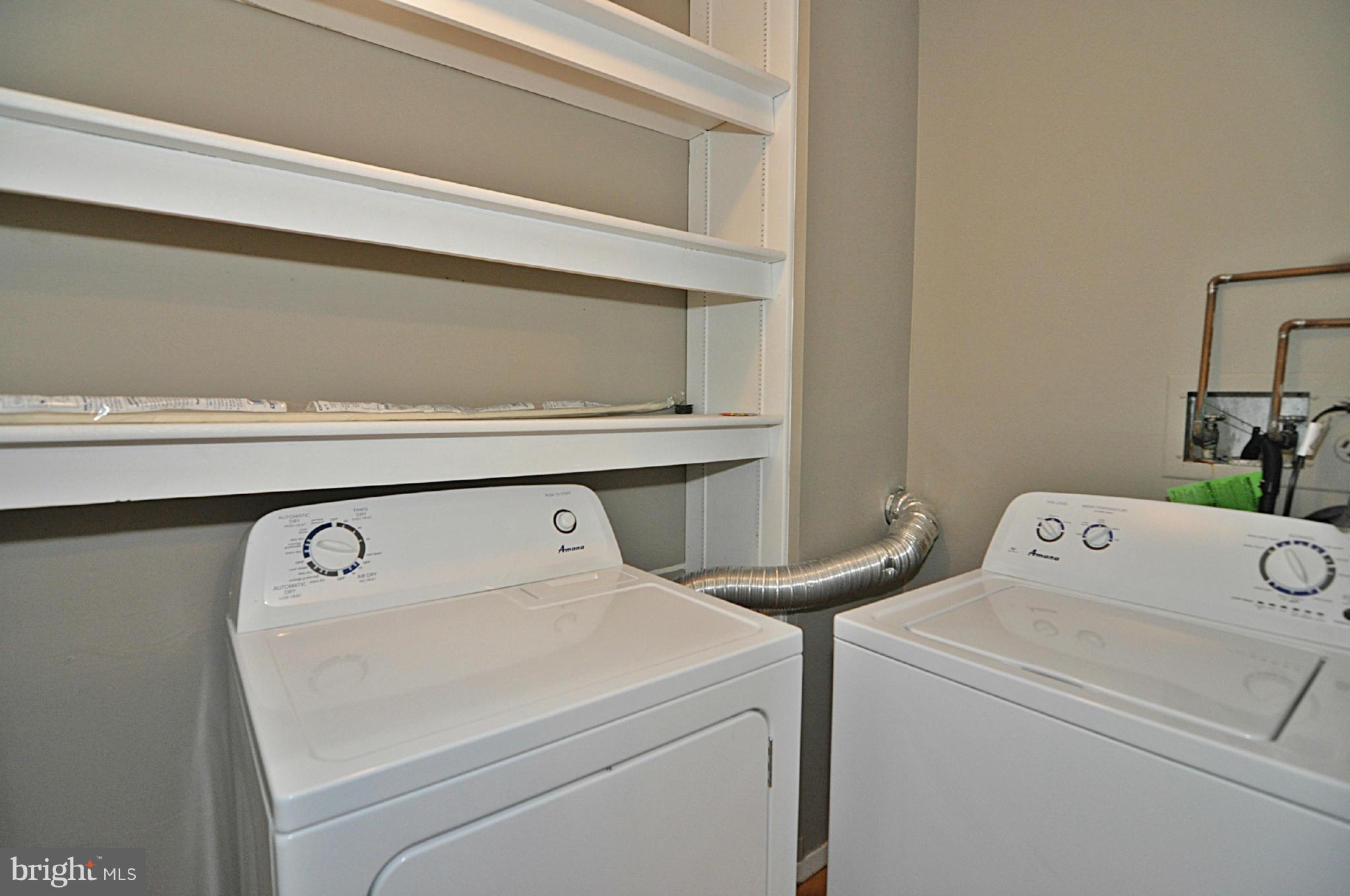 VIRGINIA SQUARE - Residential Lease