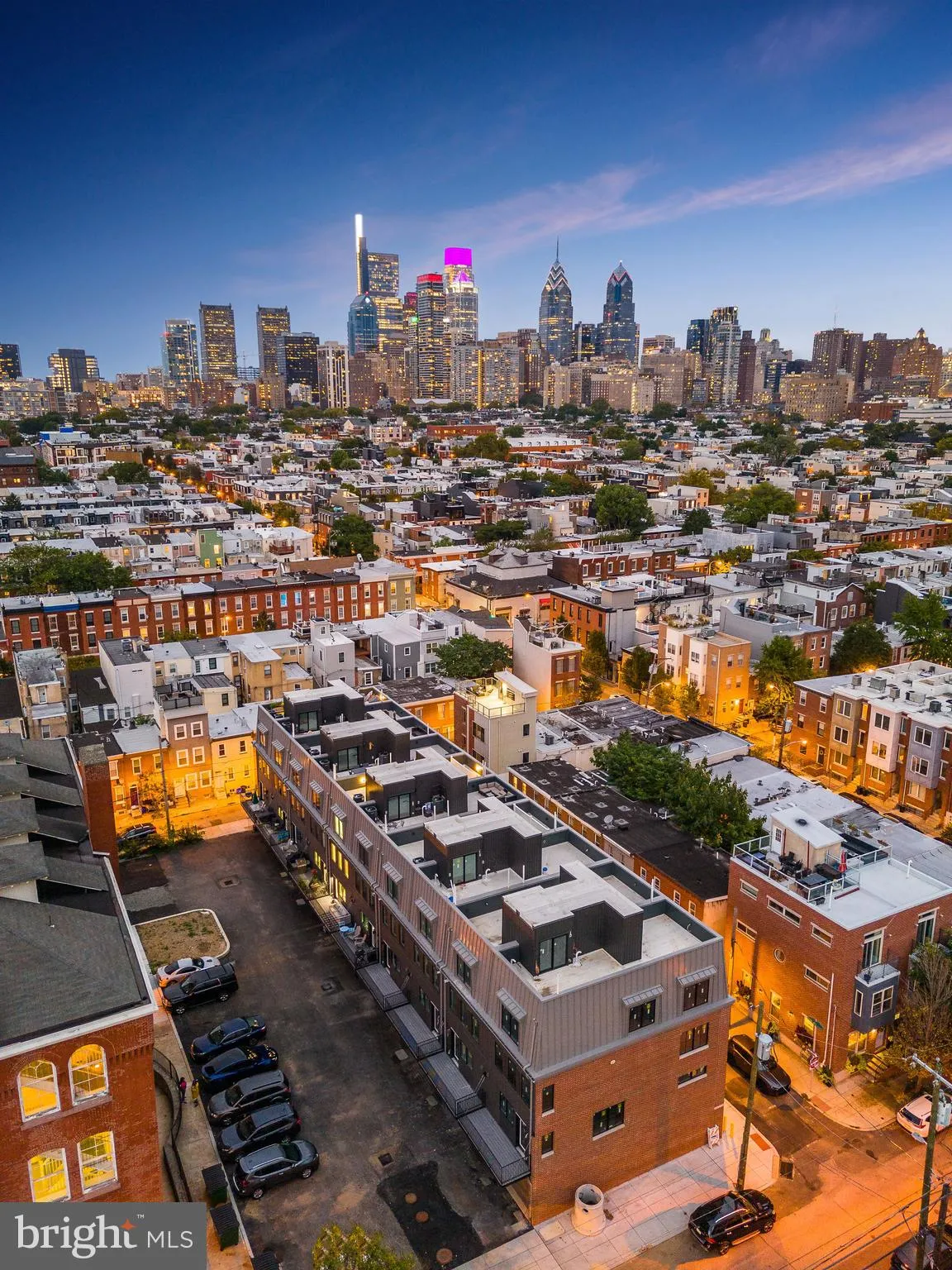 Philadelphia, Pennsylvania 19146, United States, 4 Bedrooms Bedrooms, ,4 BathroomsBathrooms,Residential,Active,38801