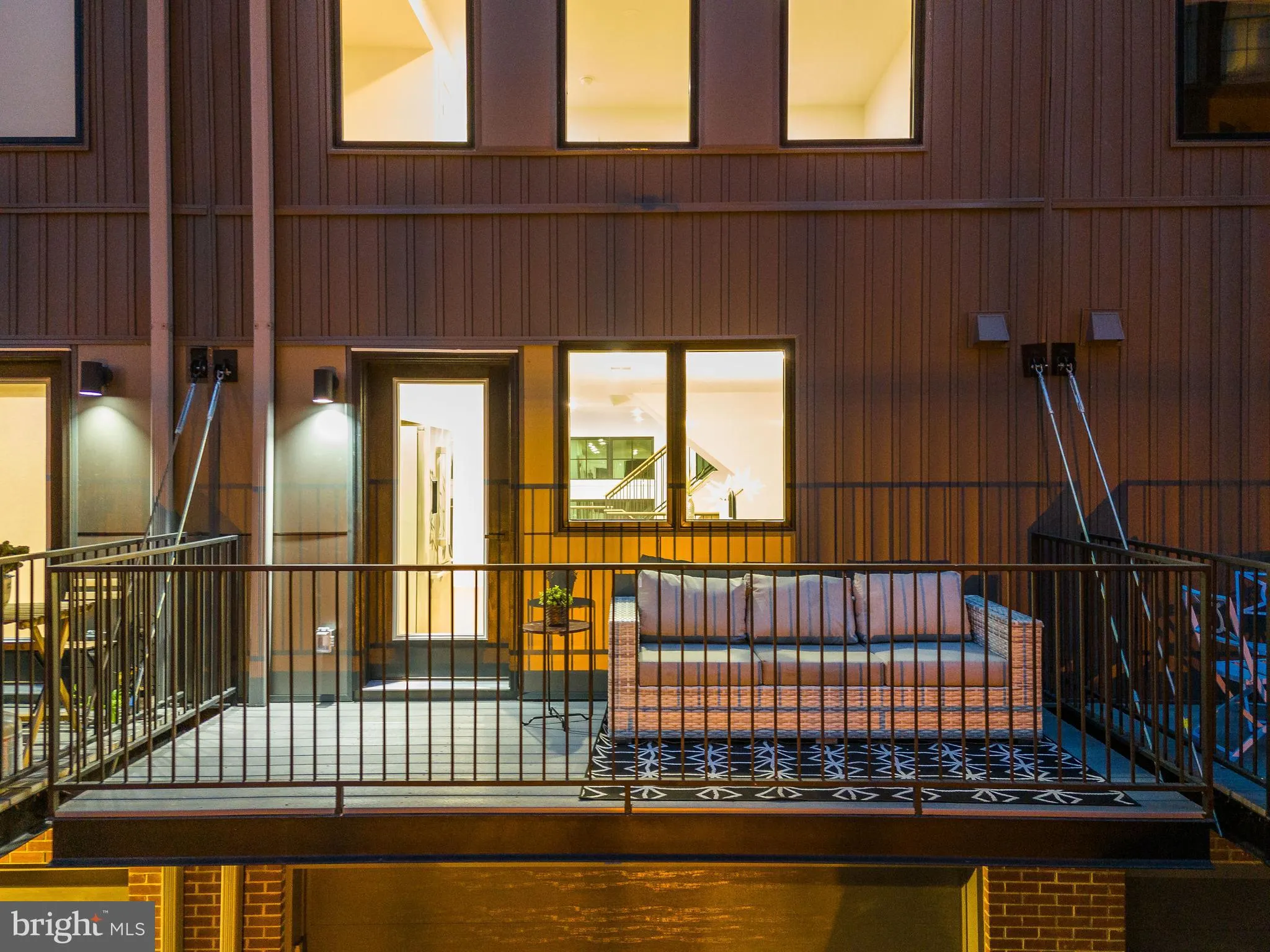 Philadelphia, Pennsylvania 19146, United States, 4 Bedrooms Bedrooms, ,4 BathroomsBathrooms,Residential,Active,38801