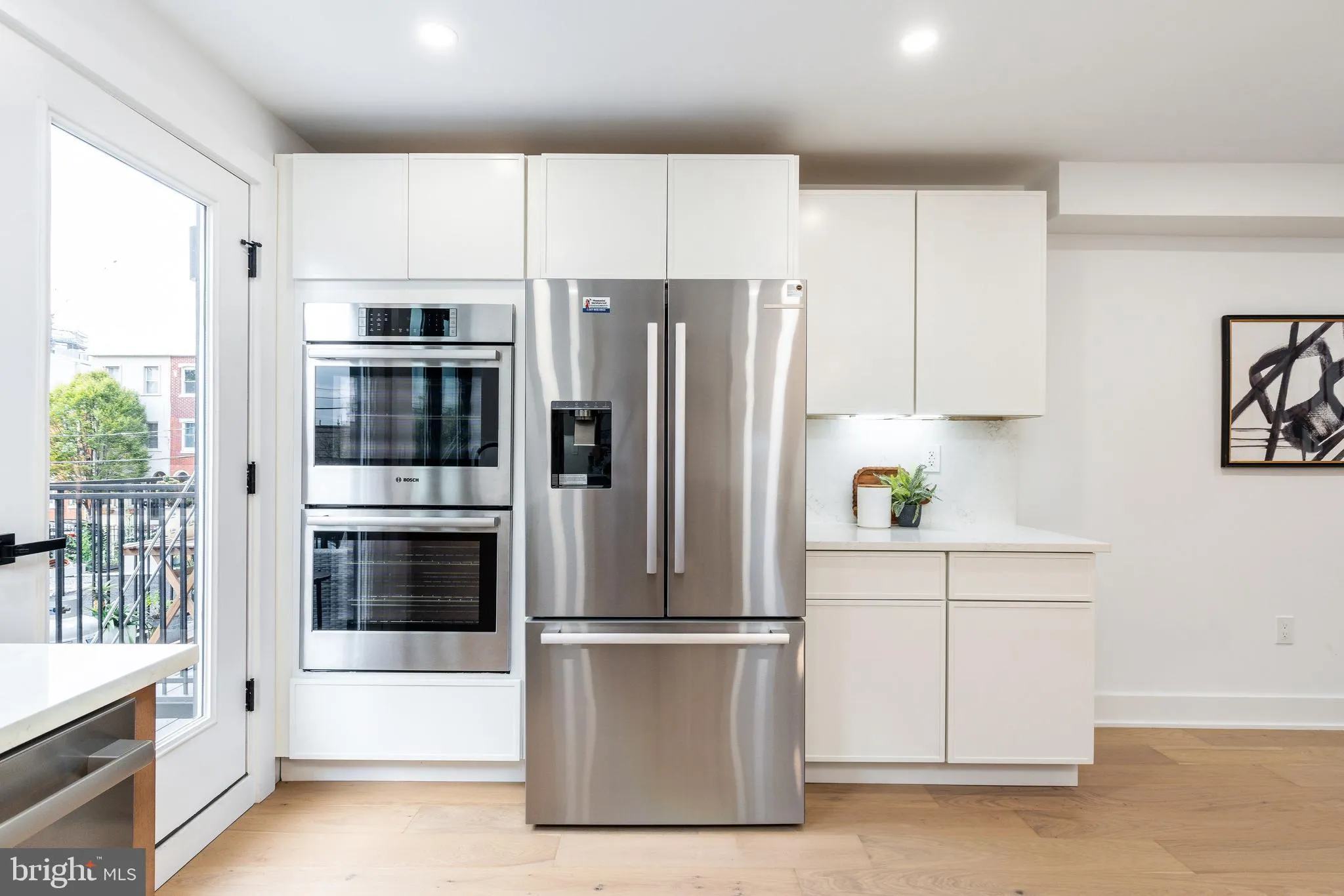 Philadelphia, Pennsylvania 19146, United States, 4 Bedrooms Bedrooms, ,4 BathroomsBathrooms,Residential,Active,38801