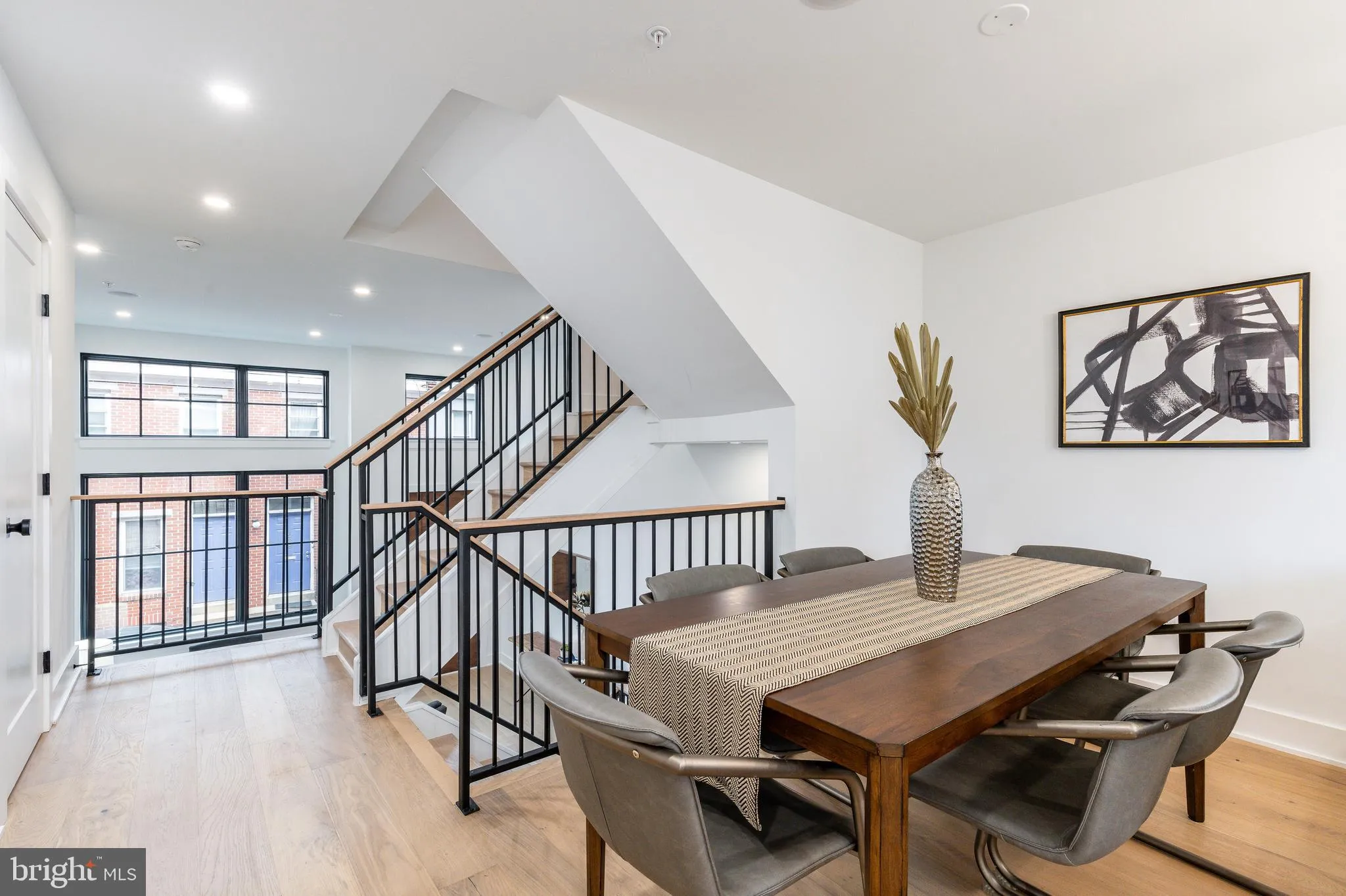 Philadelphia, Pennsylvania 19146, United States, 4 Bedrooms Bedrooms, ,4 BathroomsBathrooms,Residential,Active,38801