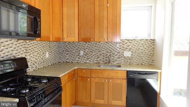 RITTENHOUSE SQUARE - Residential Lease