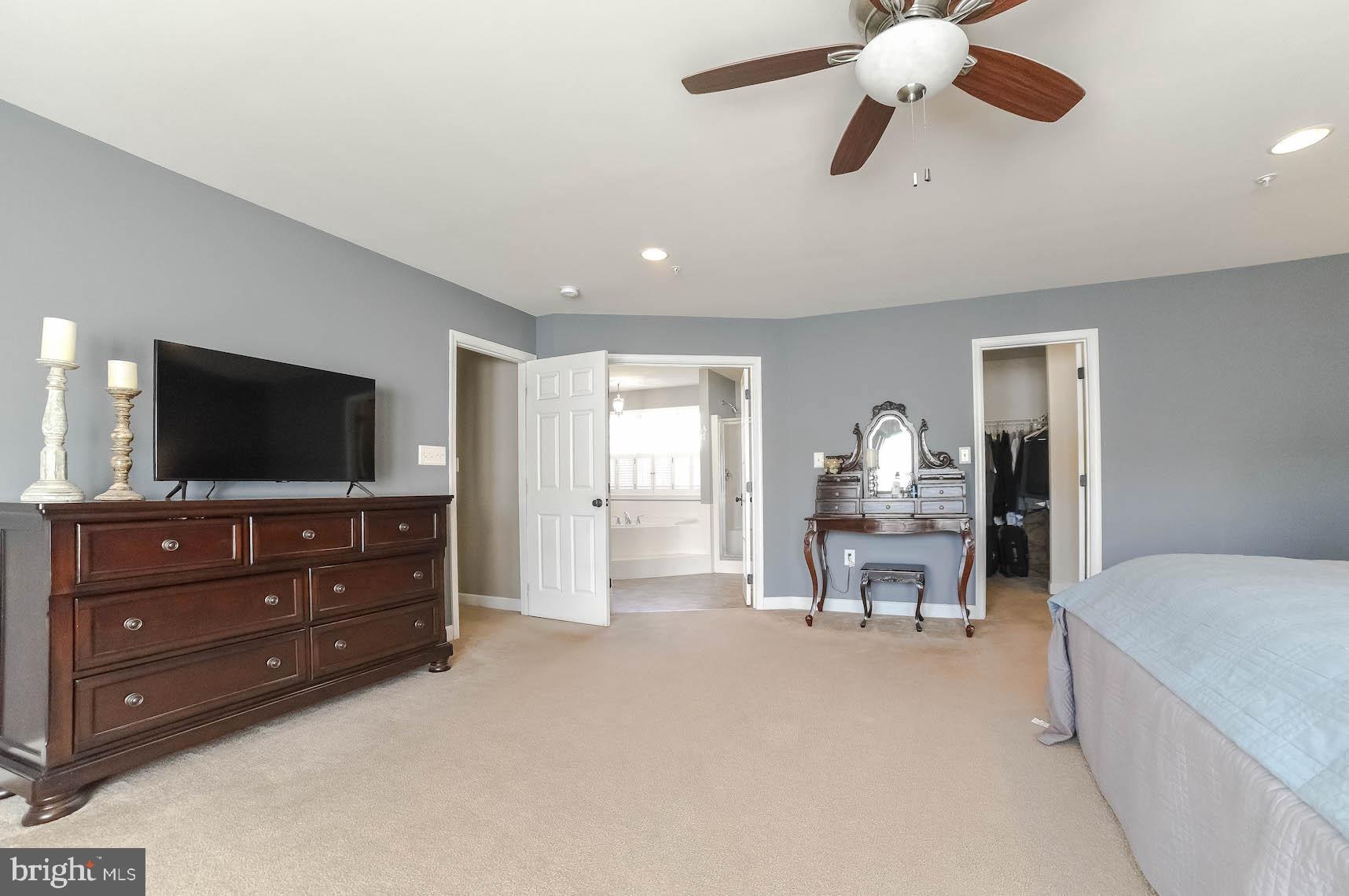 GREENBRIER - Residential