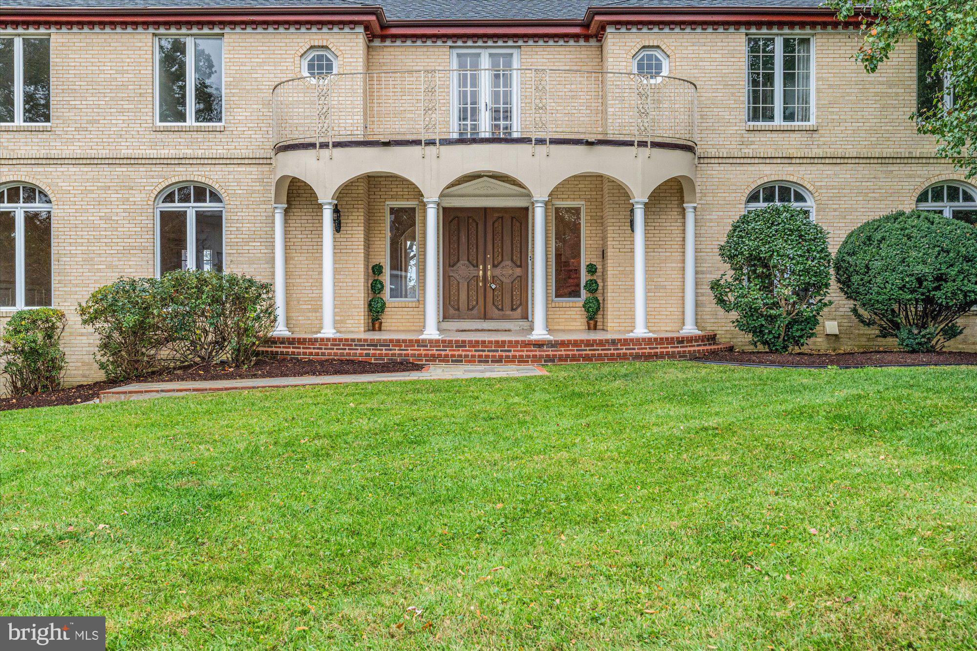 BELLE RIVE - Residential