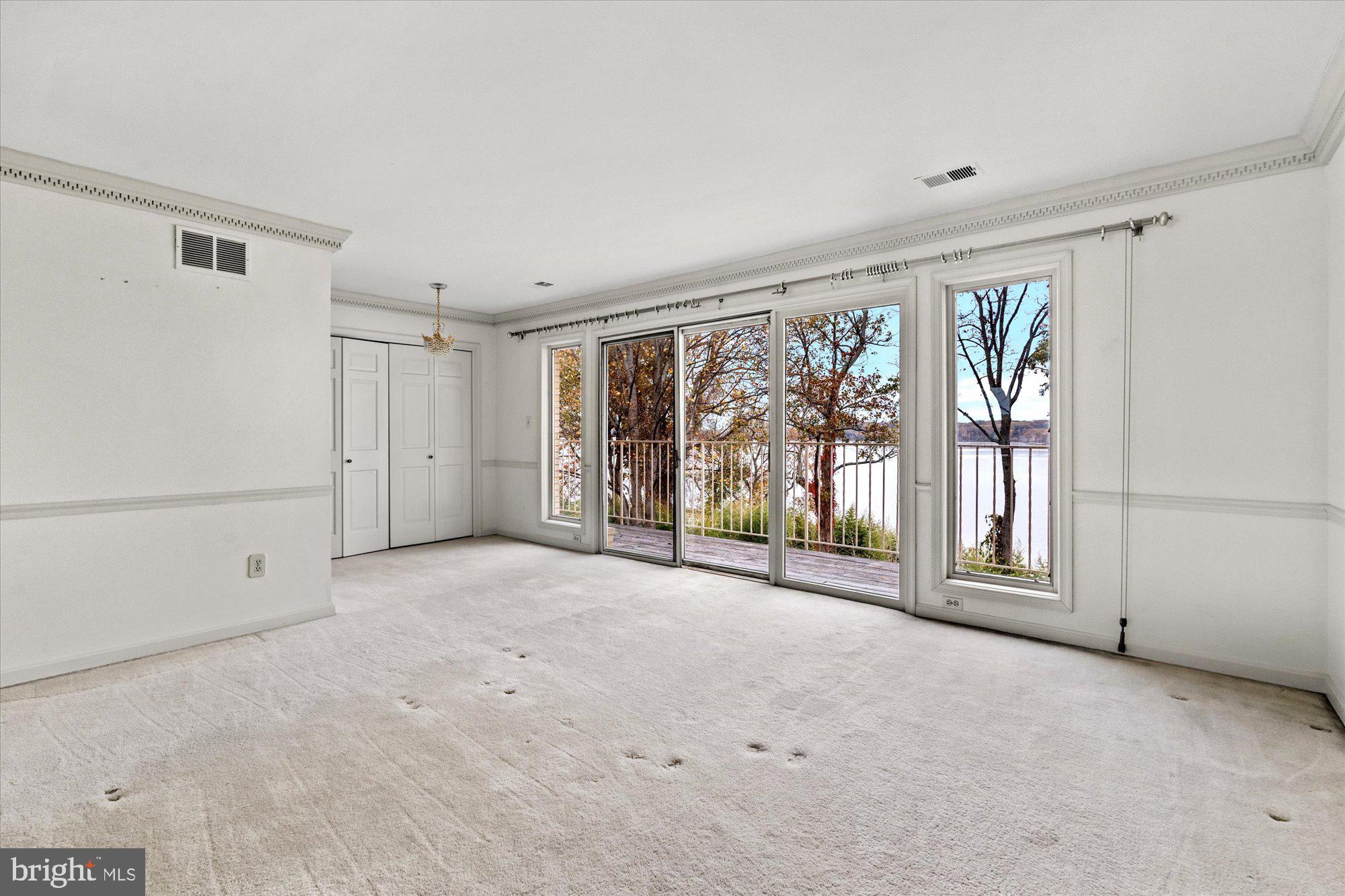 BELLE RIVE - Residential