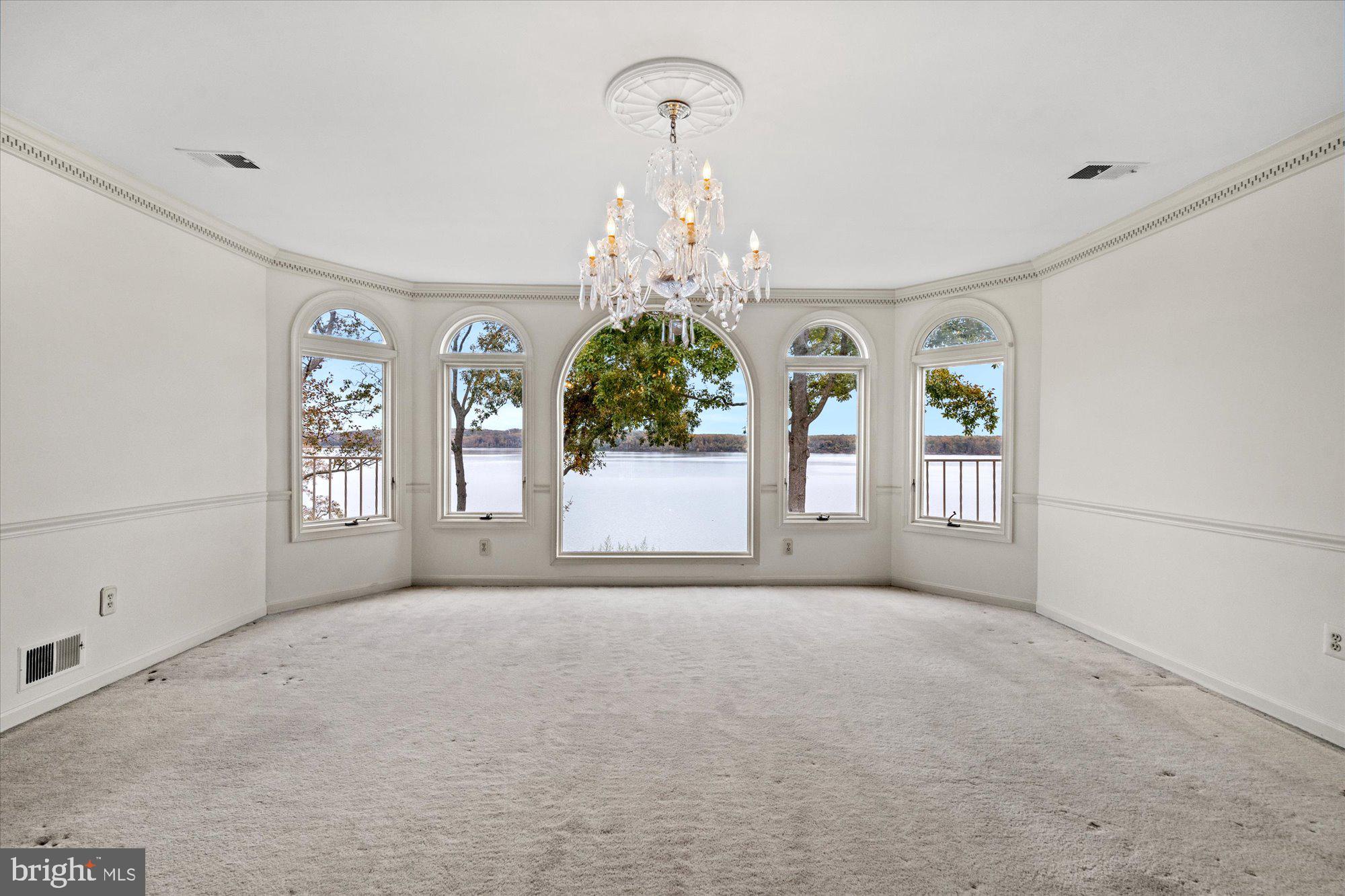 BELLE RIVE - Residential