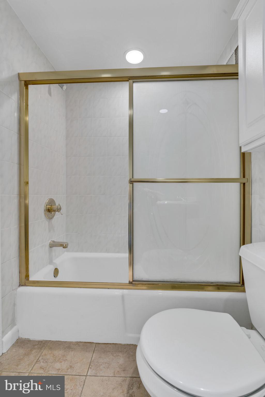 LAFAYETTE PARK CONDOMINIUM - Residential