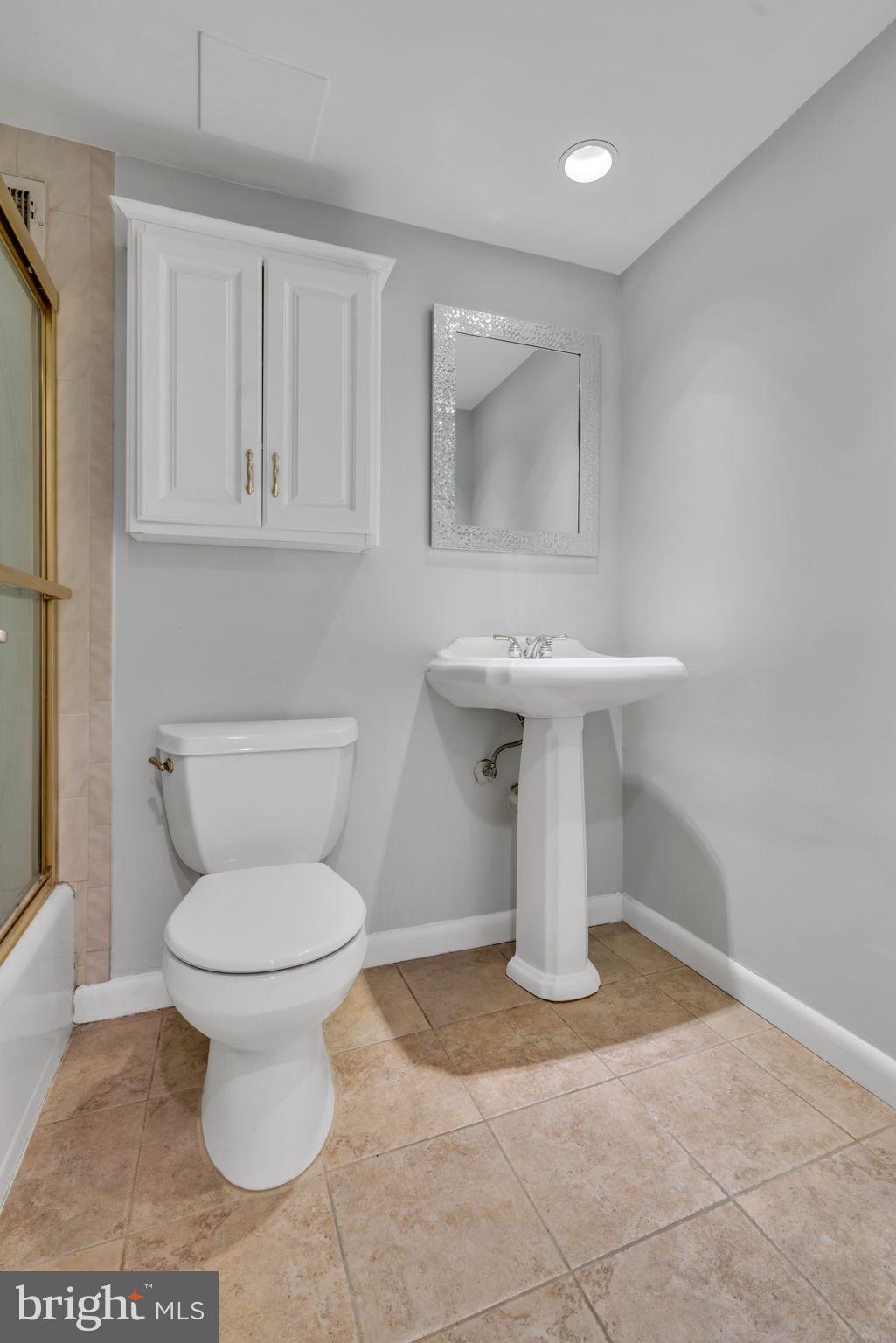 LAFAYETTE PARK CONDOMINIUM - Residential