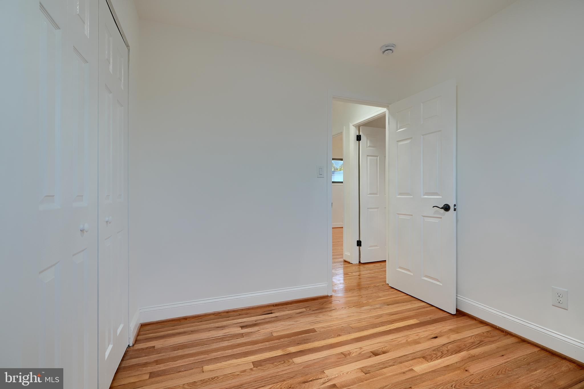 ROBIN HILLS - Residential