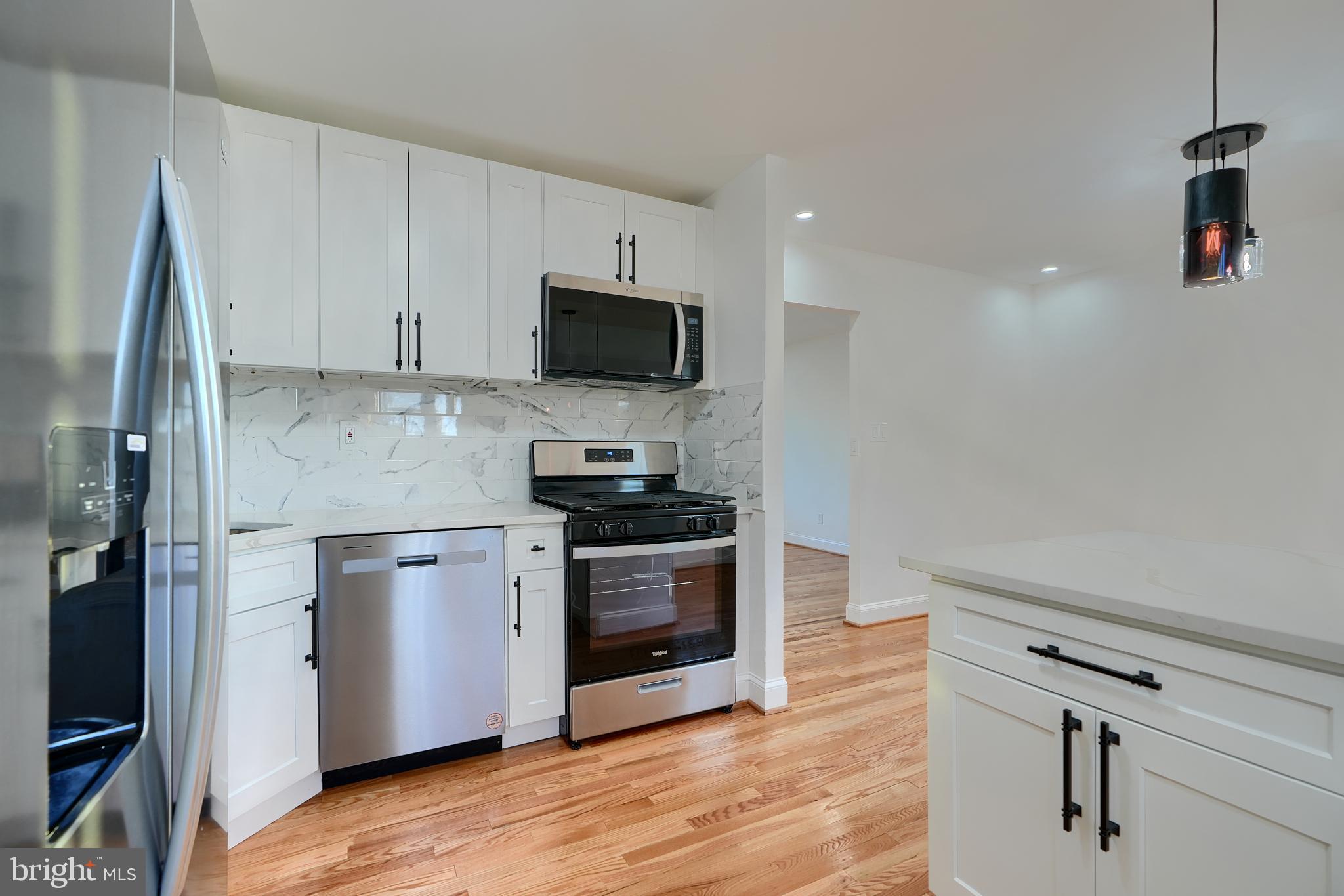 ROBIN HILLS - Residential