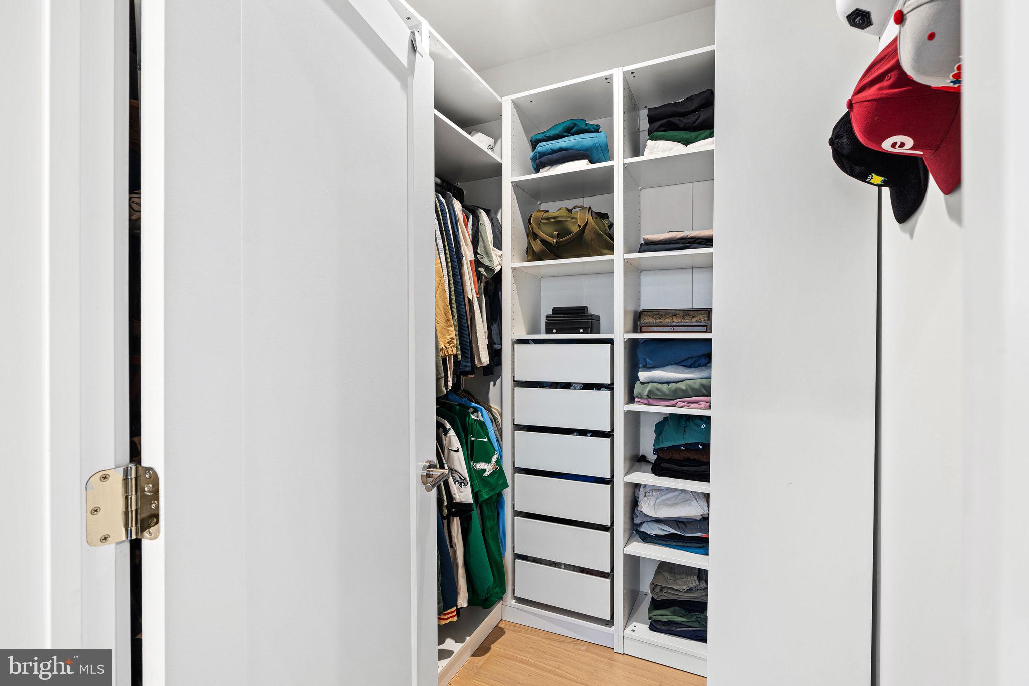 WASHINGTON SQ WEST - Residential