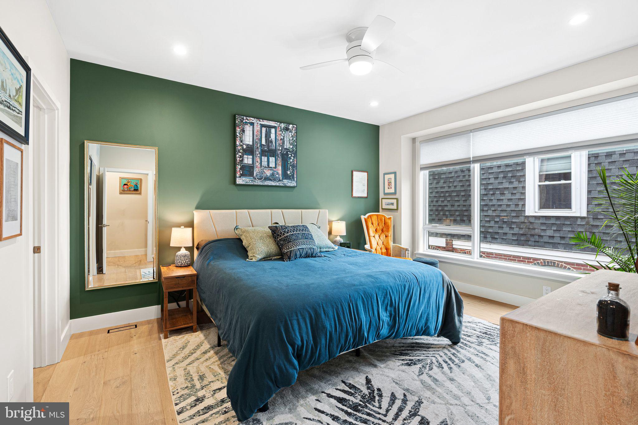 WASHINGTON SQ WEST - Residential