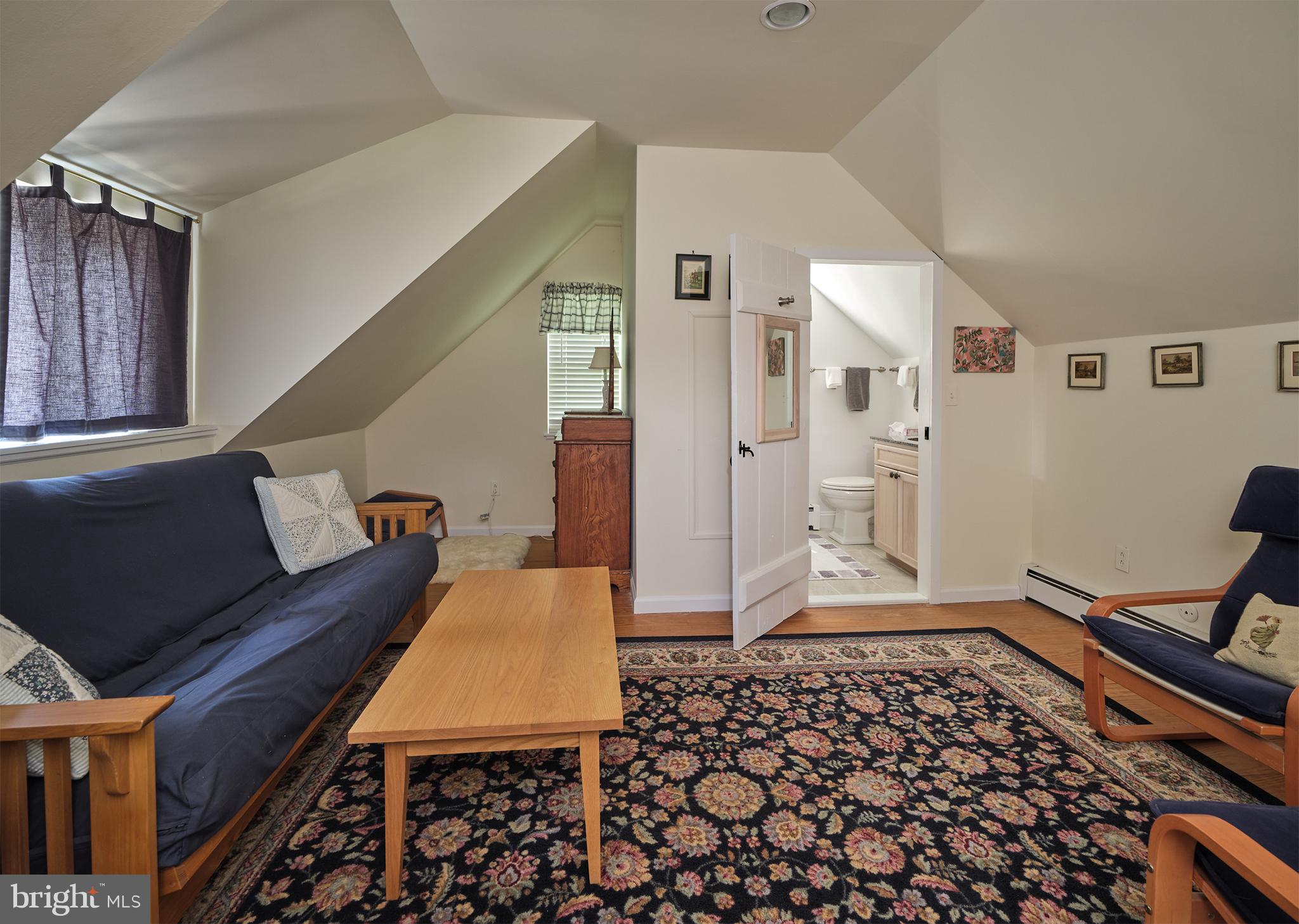 BIRCHRUN HILL - Residential