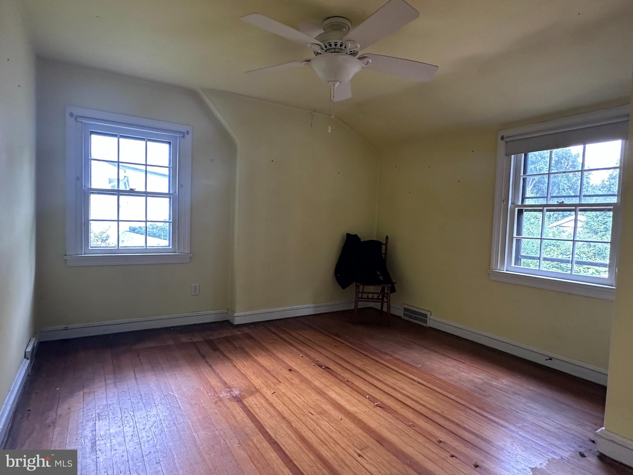 961 OLD HUNTINGDON PIKE