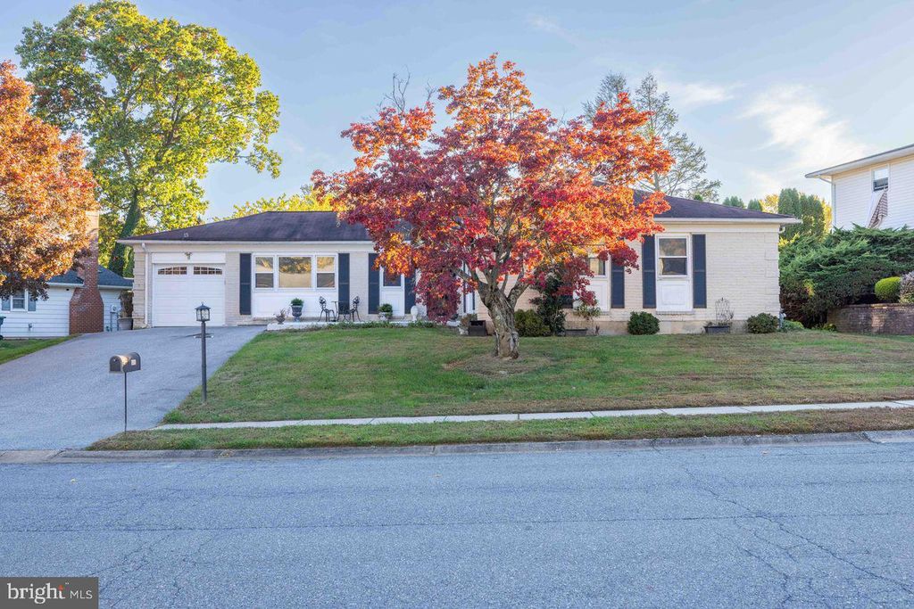 Photo of 1135 Elderon Drive, WILMINGTON, DE 19808 (MLS # DENC2092210)