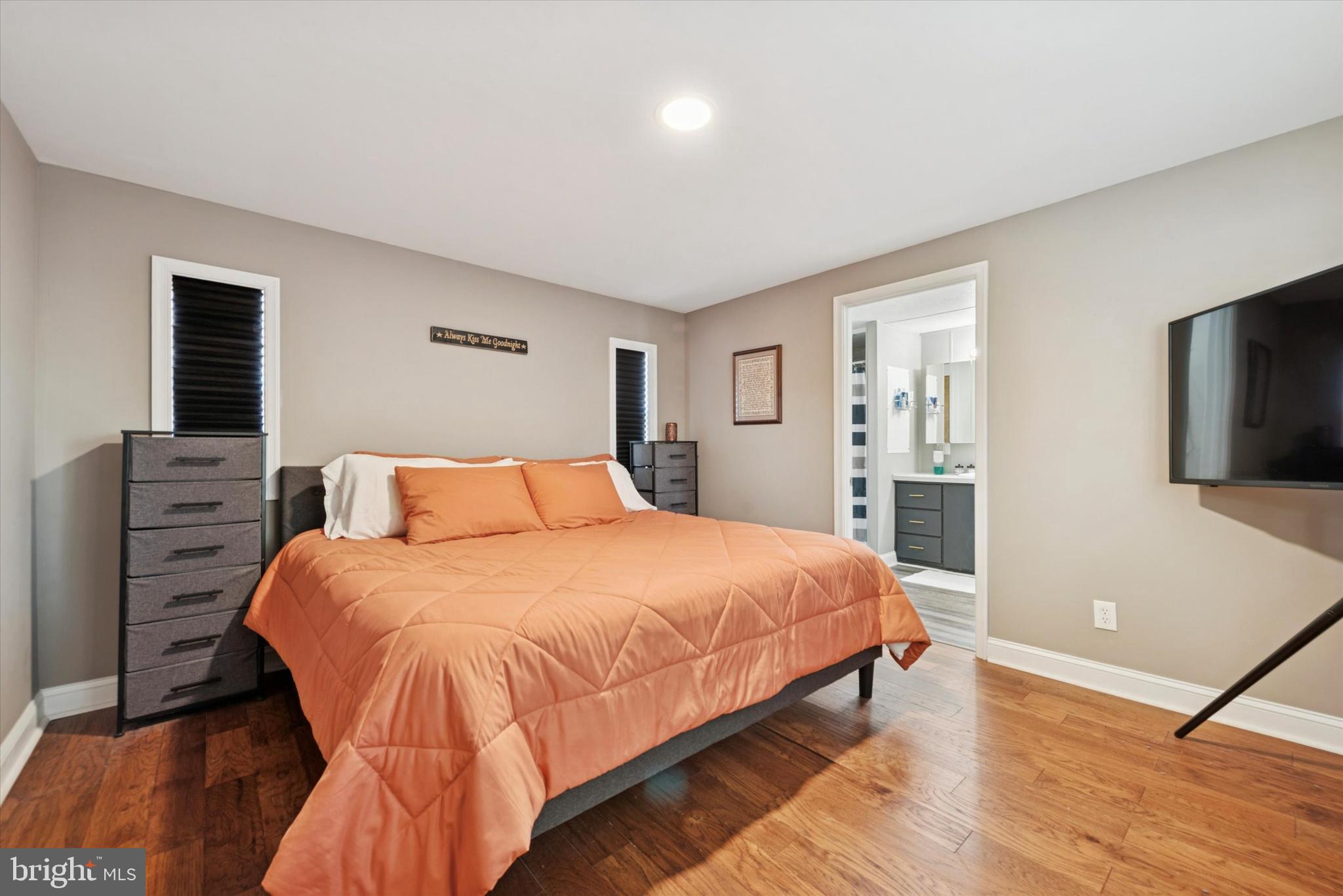 APPLEVILLE WEST - Residential