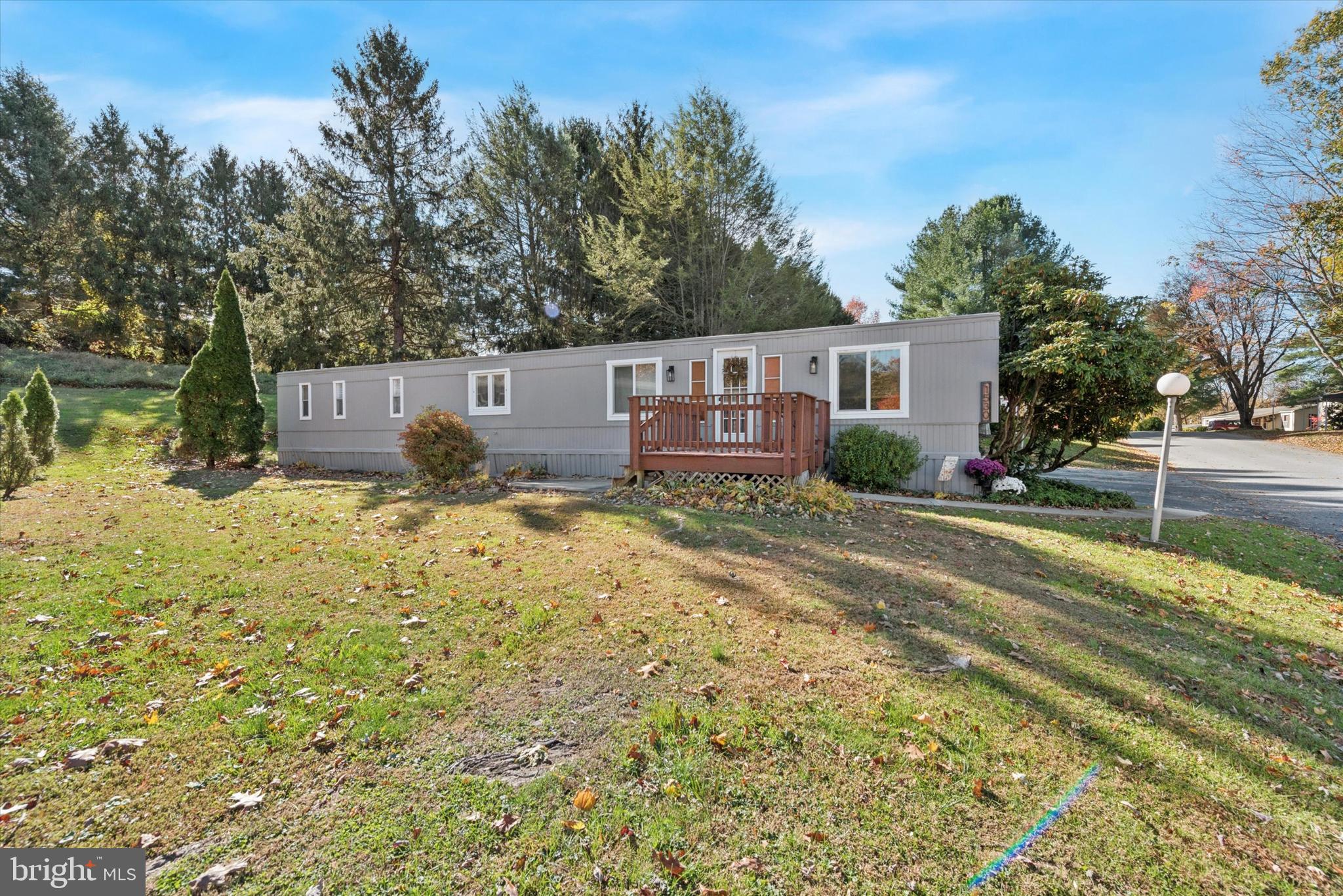 APPLEVILLE WEST - Residential