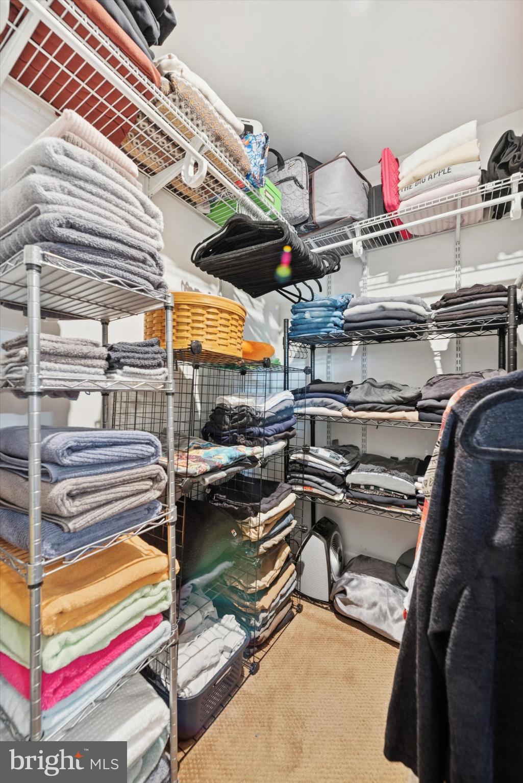 APPLEVILLE WEST - Residential