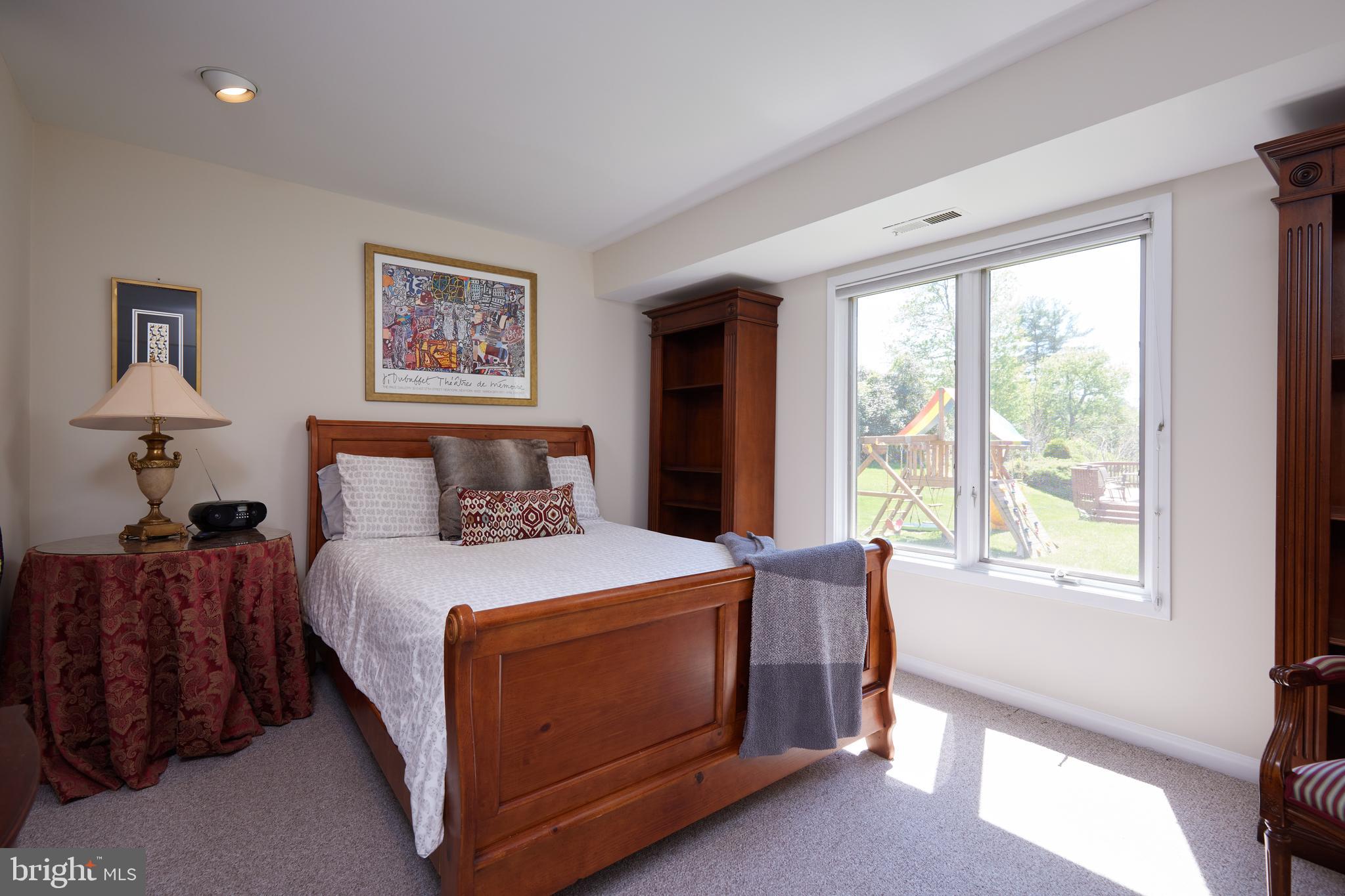 BEDFORDSHIRE - Residential