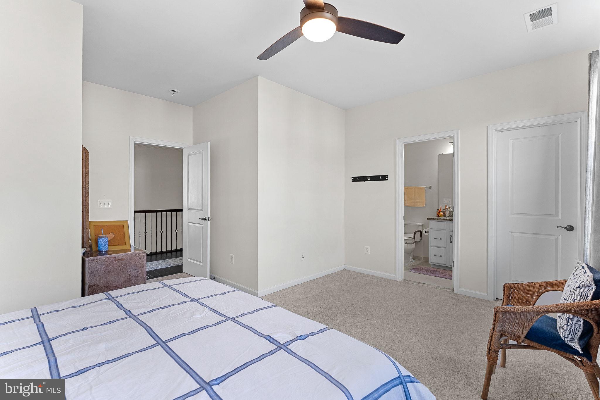 MEADOWBROOK - Residential